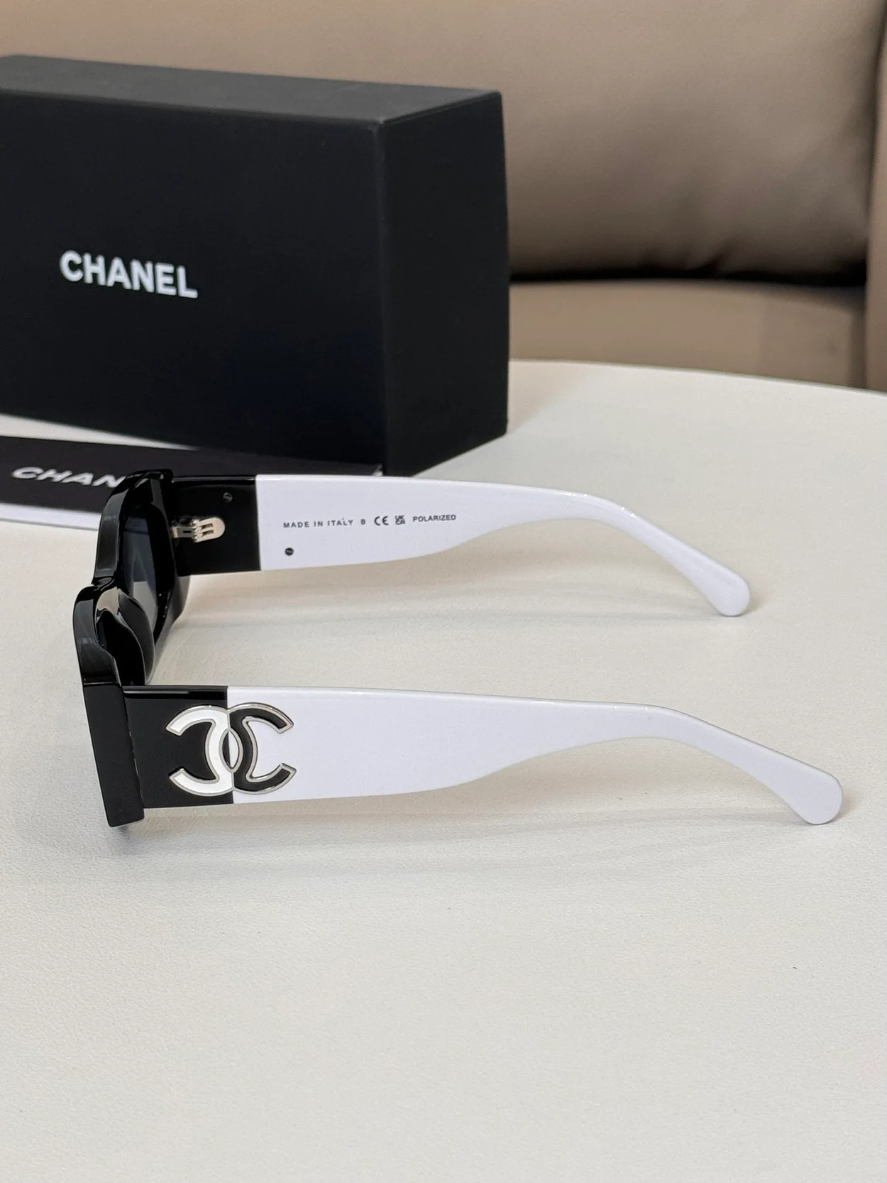 샤넬 SUNGLASSES A71619 X02016 S5628 (5color)