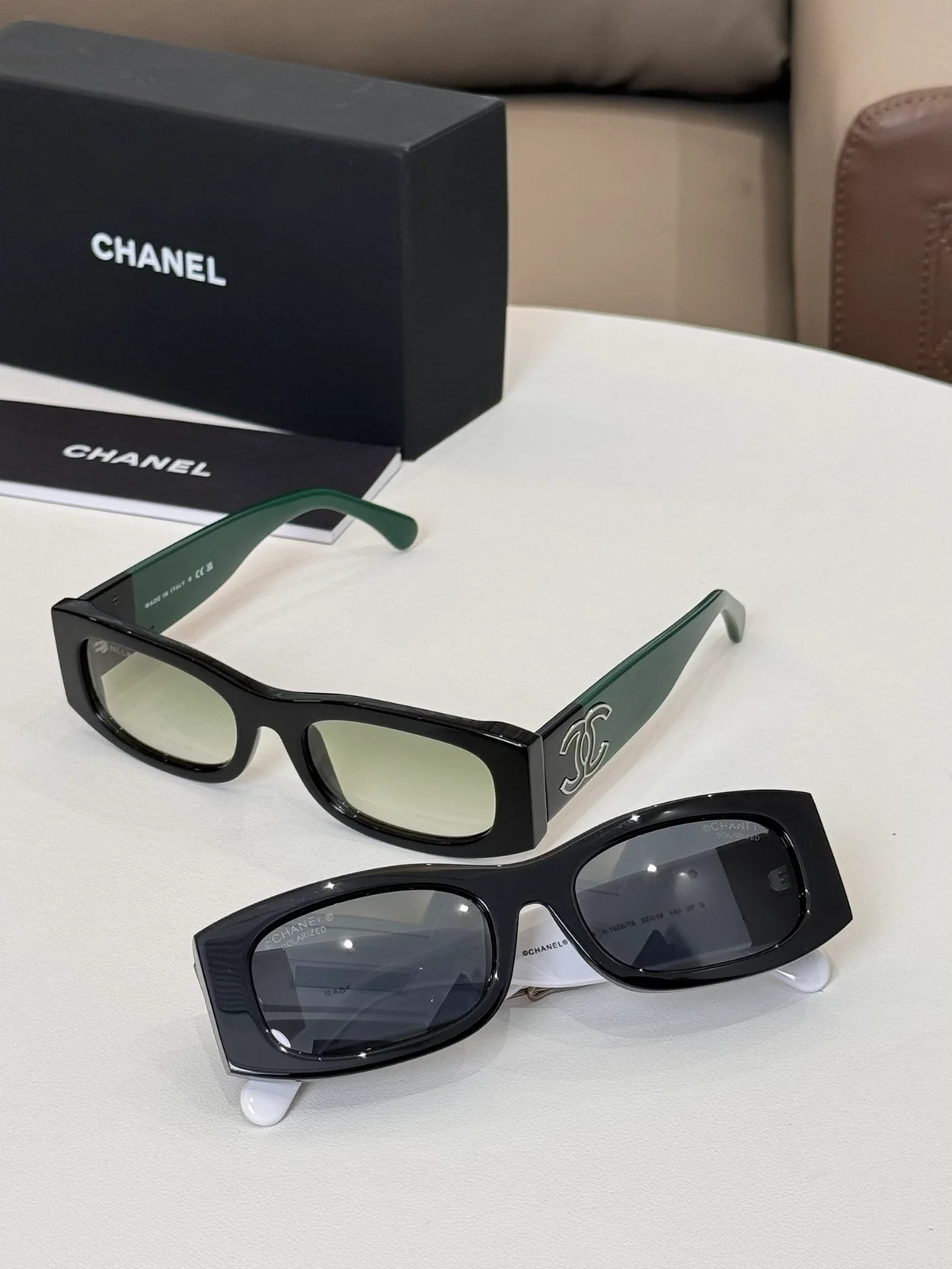 샤넬 SUNGLASSES A71619 X02016 S5628 (5color)