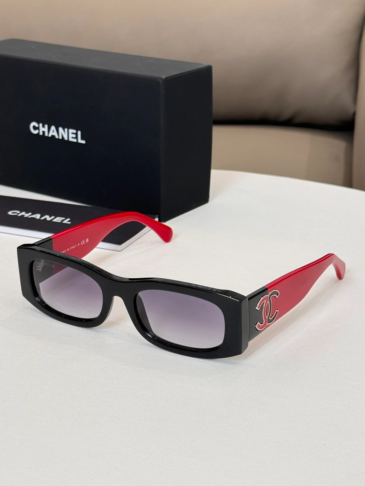 샤넬 SUNGLASSES A71619 X02016 S5628 (5color)