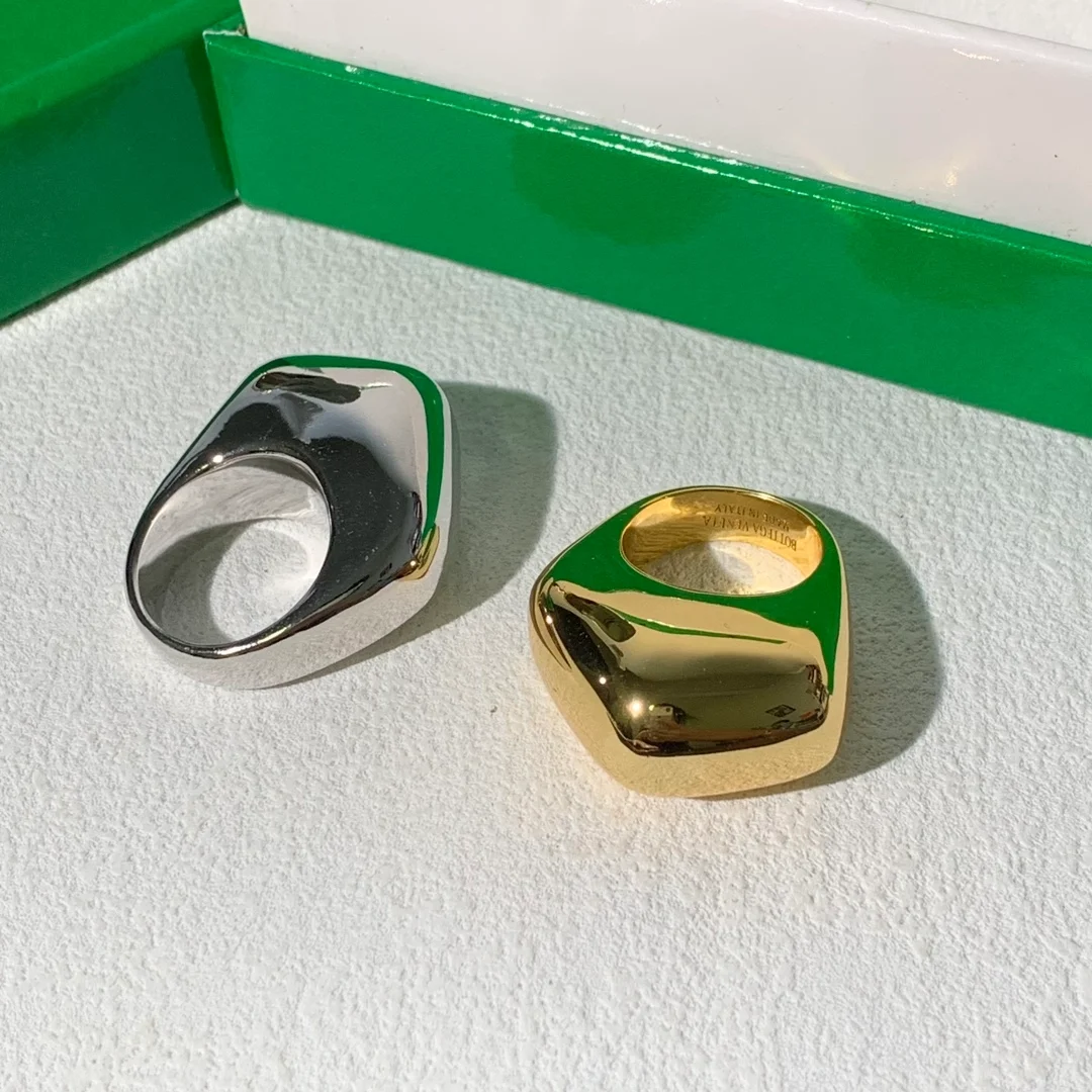 보테가 베네타 핀 링 (2color)