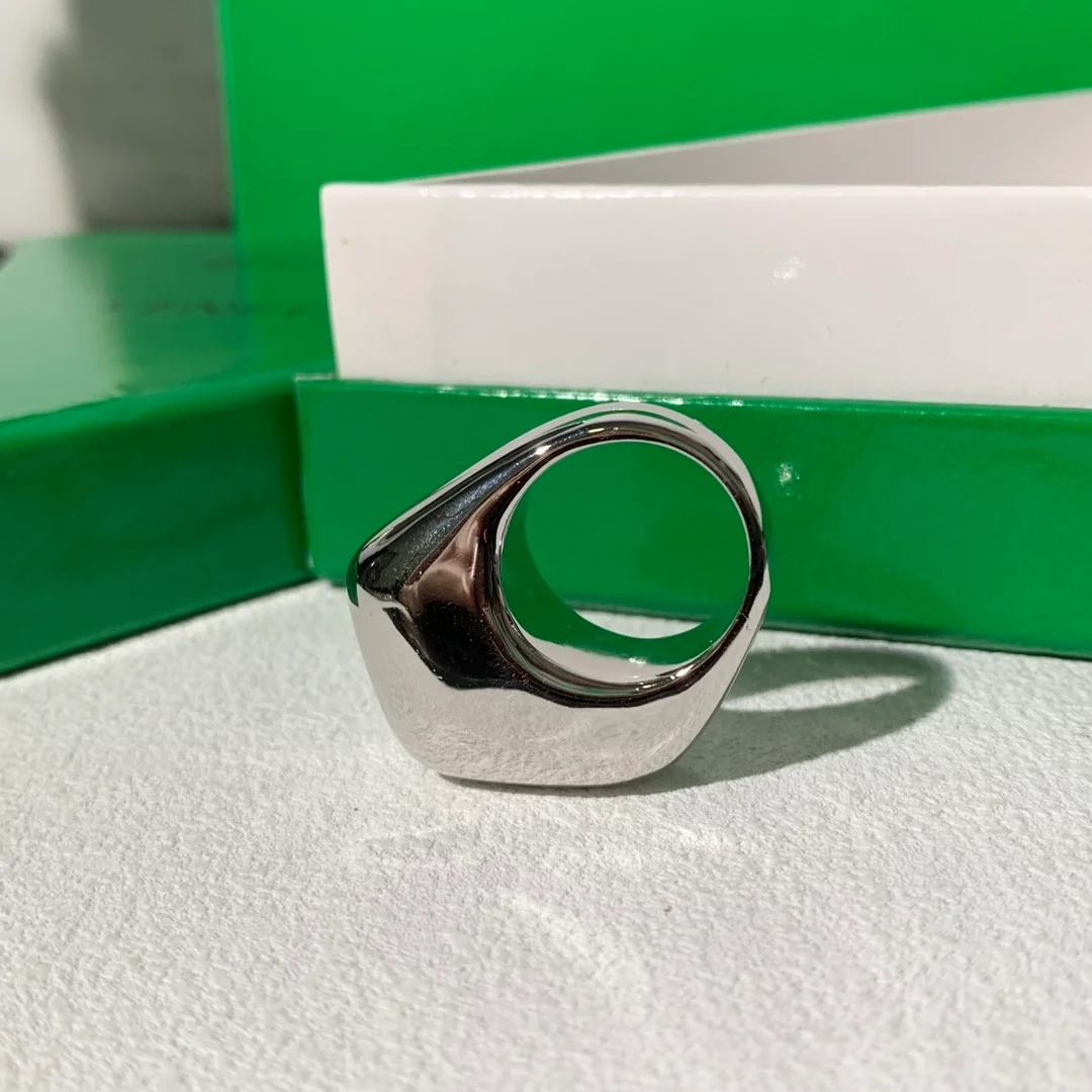 보테가 베네타 핀 링 (2color)