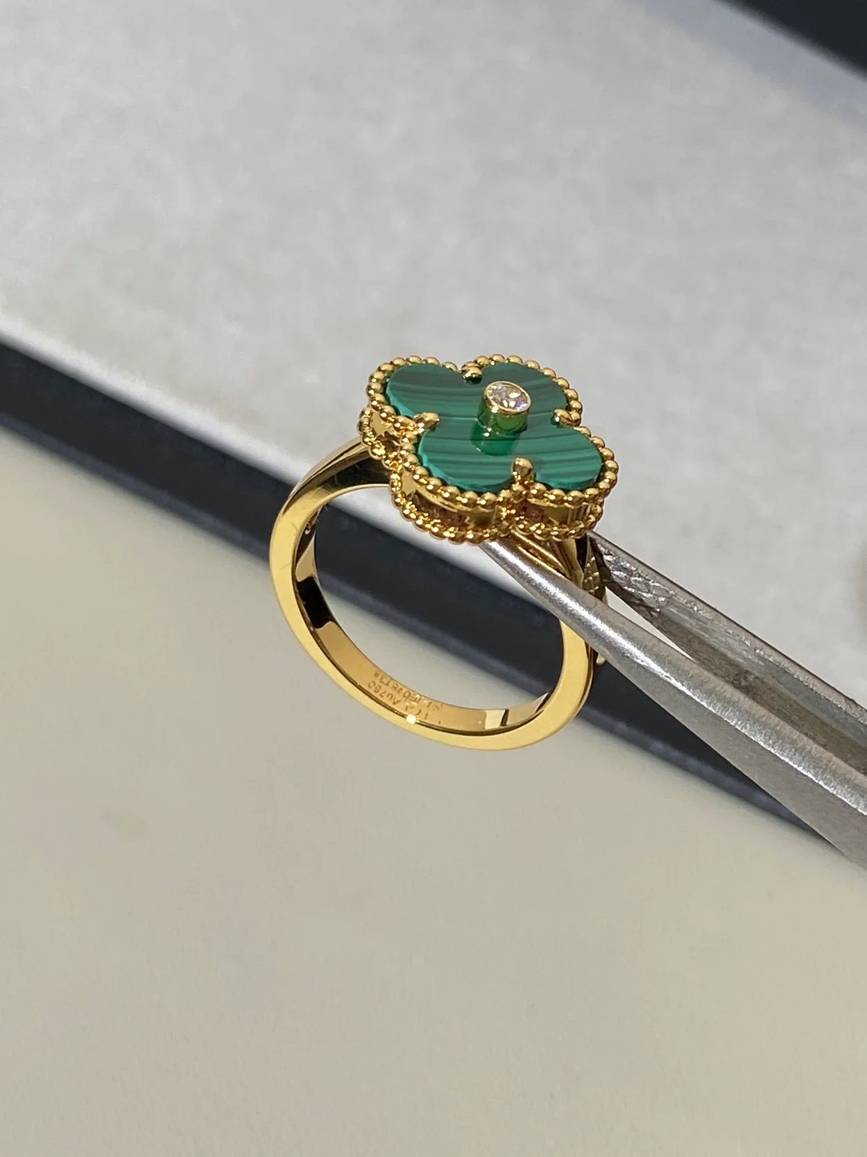 반클리프 앤 아펠 빈티지 알함브라 링 (3color)