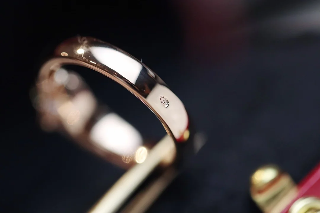 까르띠에 팬더 드 핑크 골드 반지 N4765700