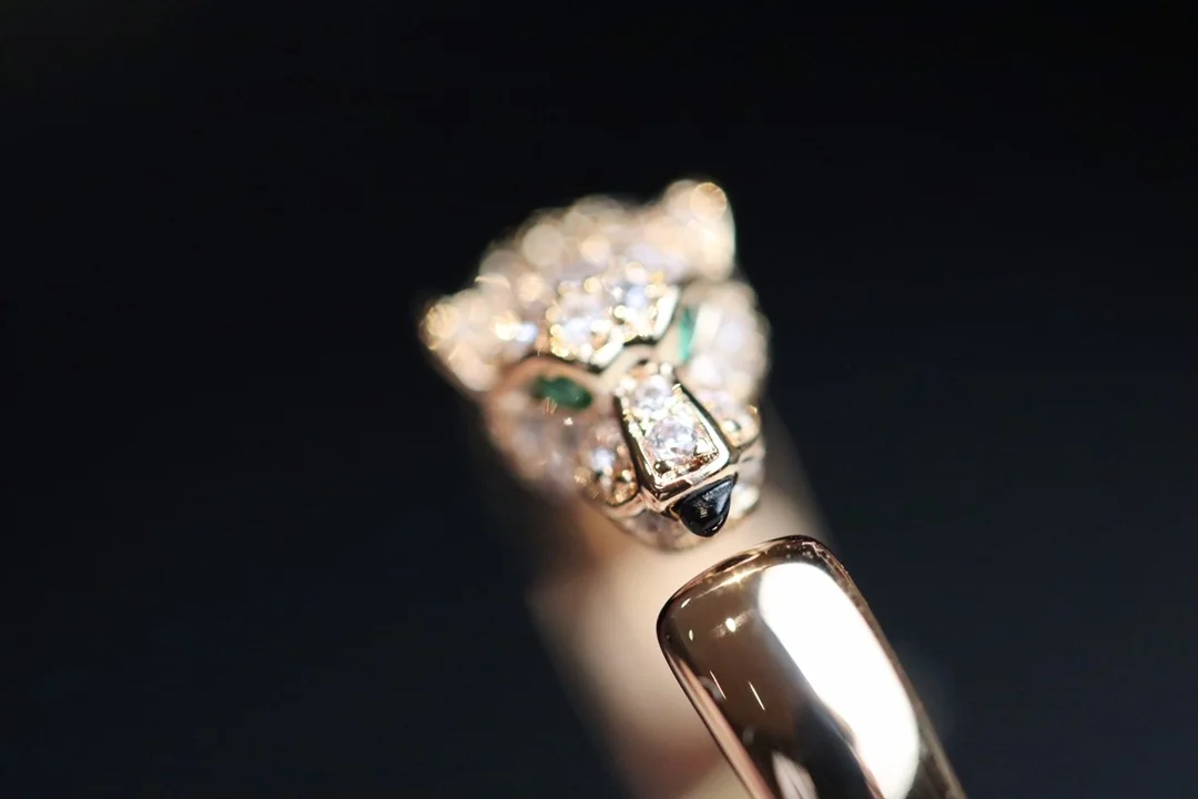 까르띠에 팬더 드 핑크 골드 반지 N4765700