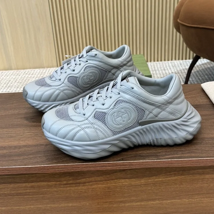 구찌 리플 그레이 레더스니커즈