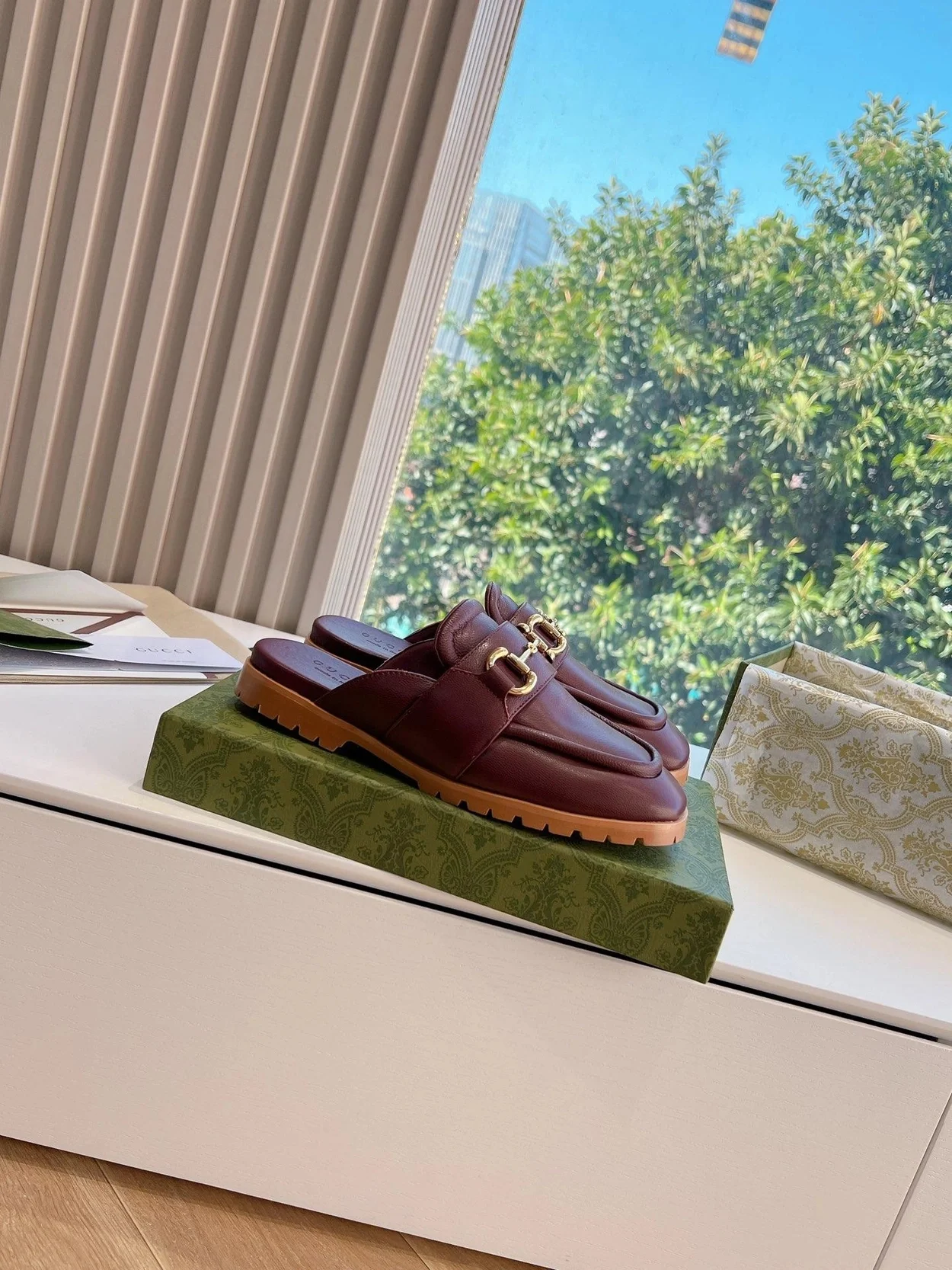 구찌 홀스빗 로퍼 슬리퍼 브라운