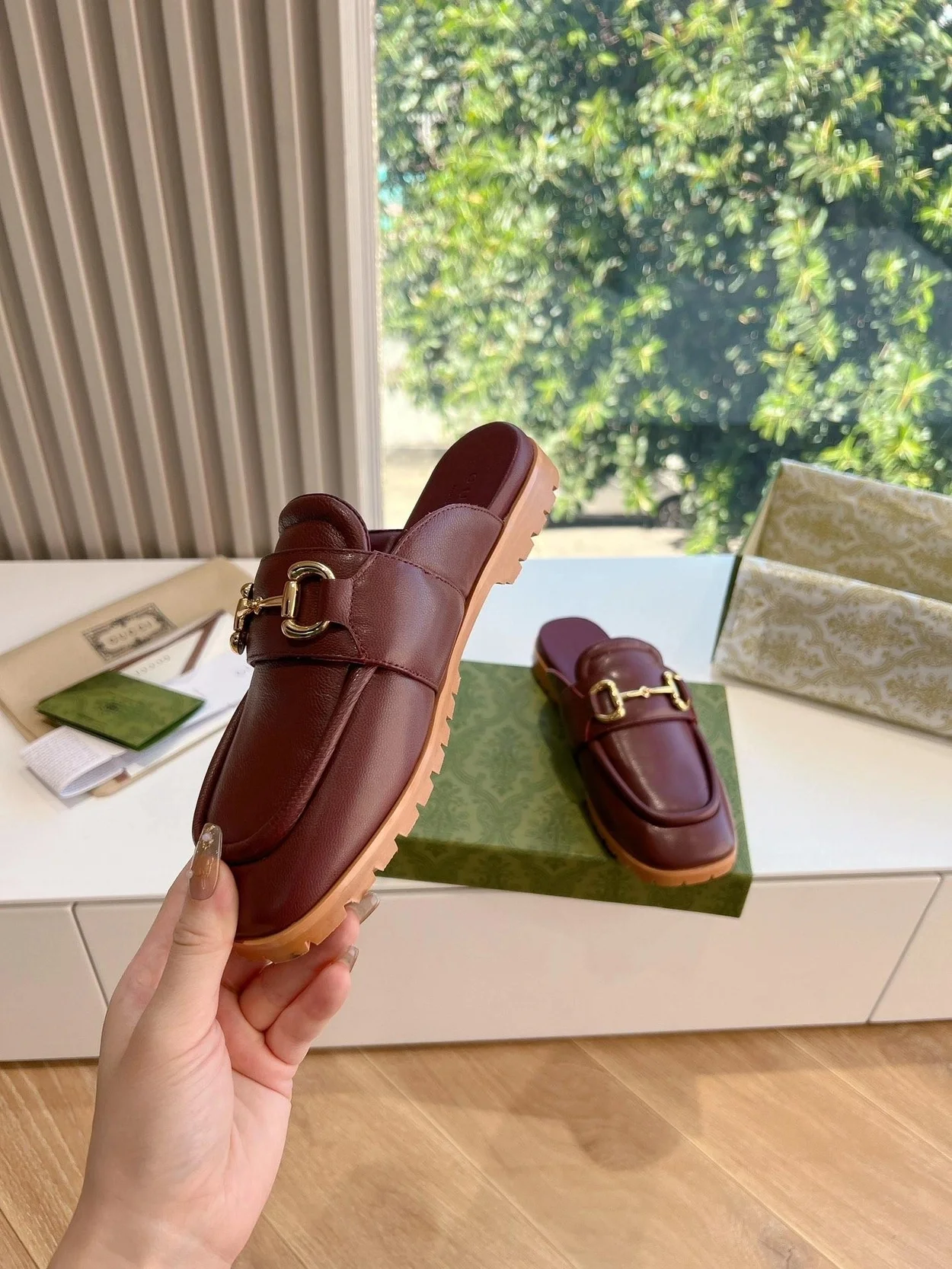 구찌 홀스빗 로퍼 슬리퍼 브라운