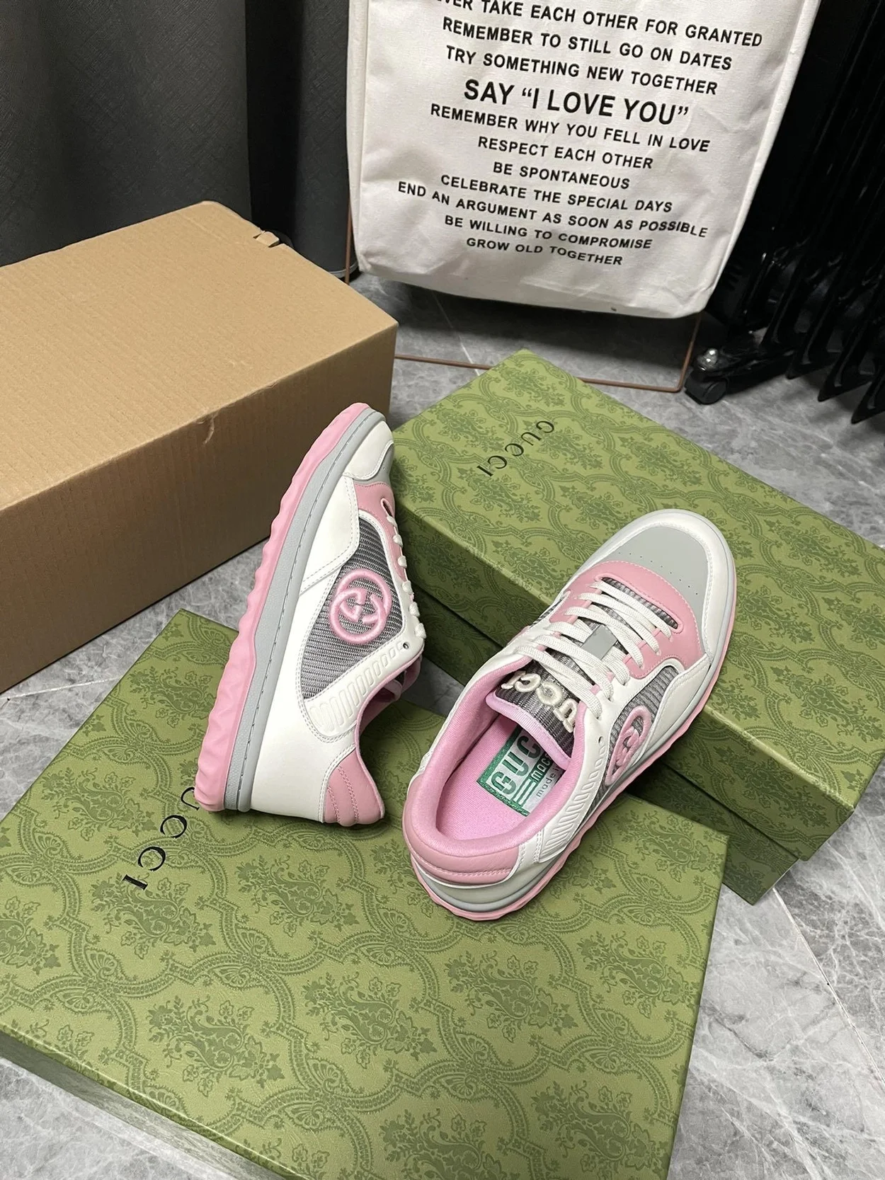 구찌 MAC80 로우탑 스니커즈 핑크