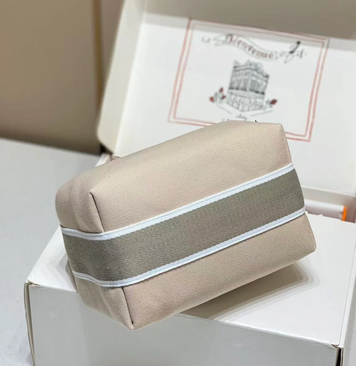 에르메스 브리드 어 브랙 파우치