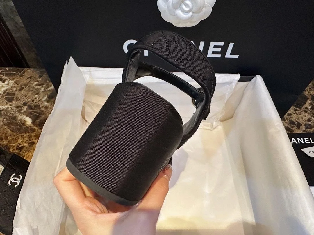 샤넬 샌들 그로그랭 블랙