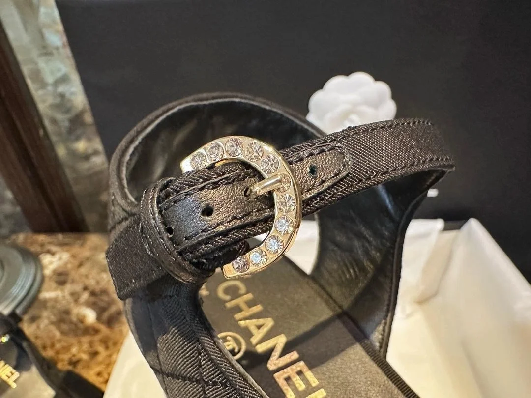 샤넬 샌들 그로그랭 블랙