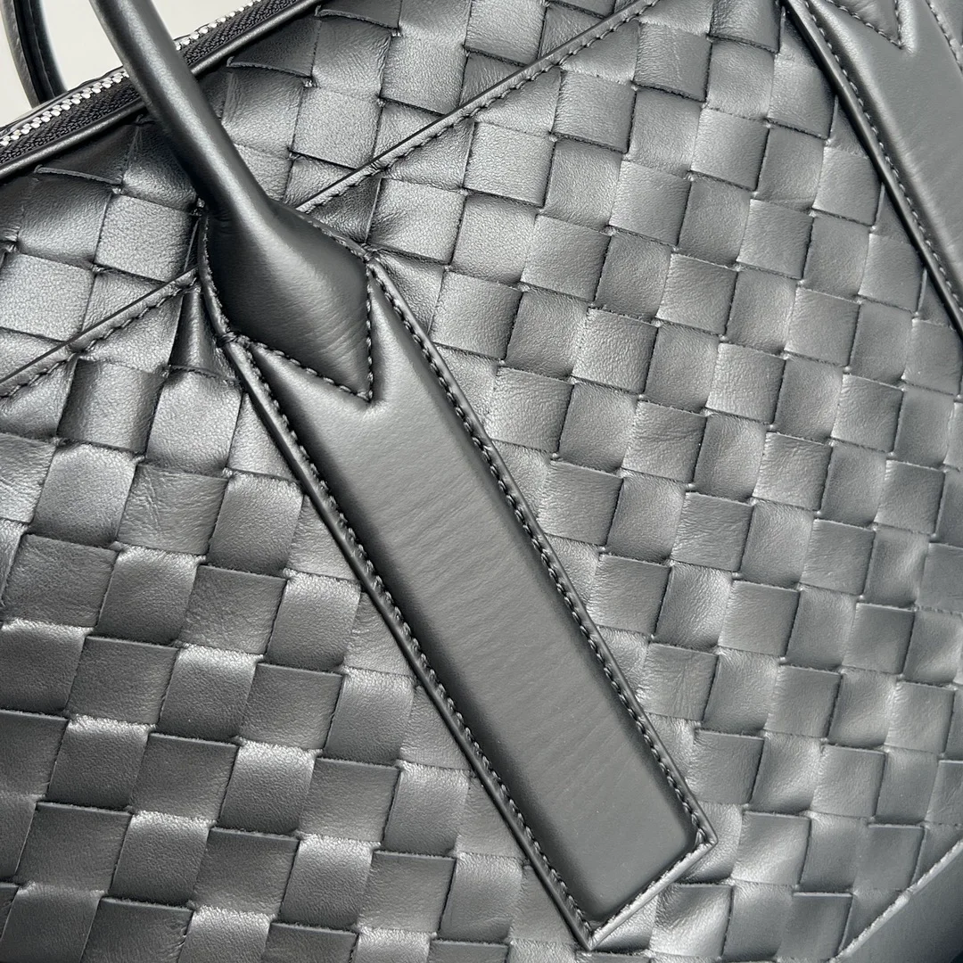 보테가 베네타 겟어웨이 브리프케이스 라지 백 (2color)