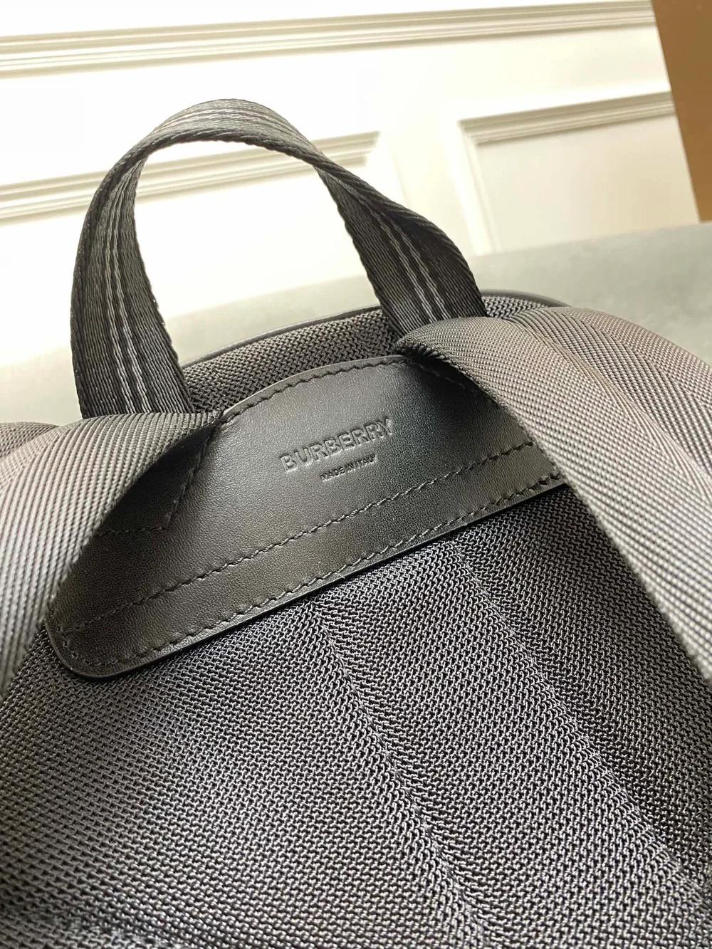 버버리 Jett 모노그램 백팩