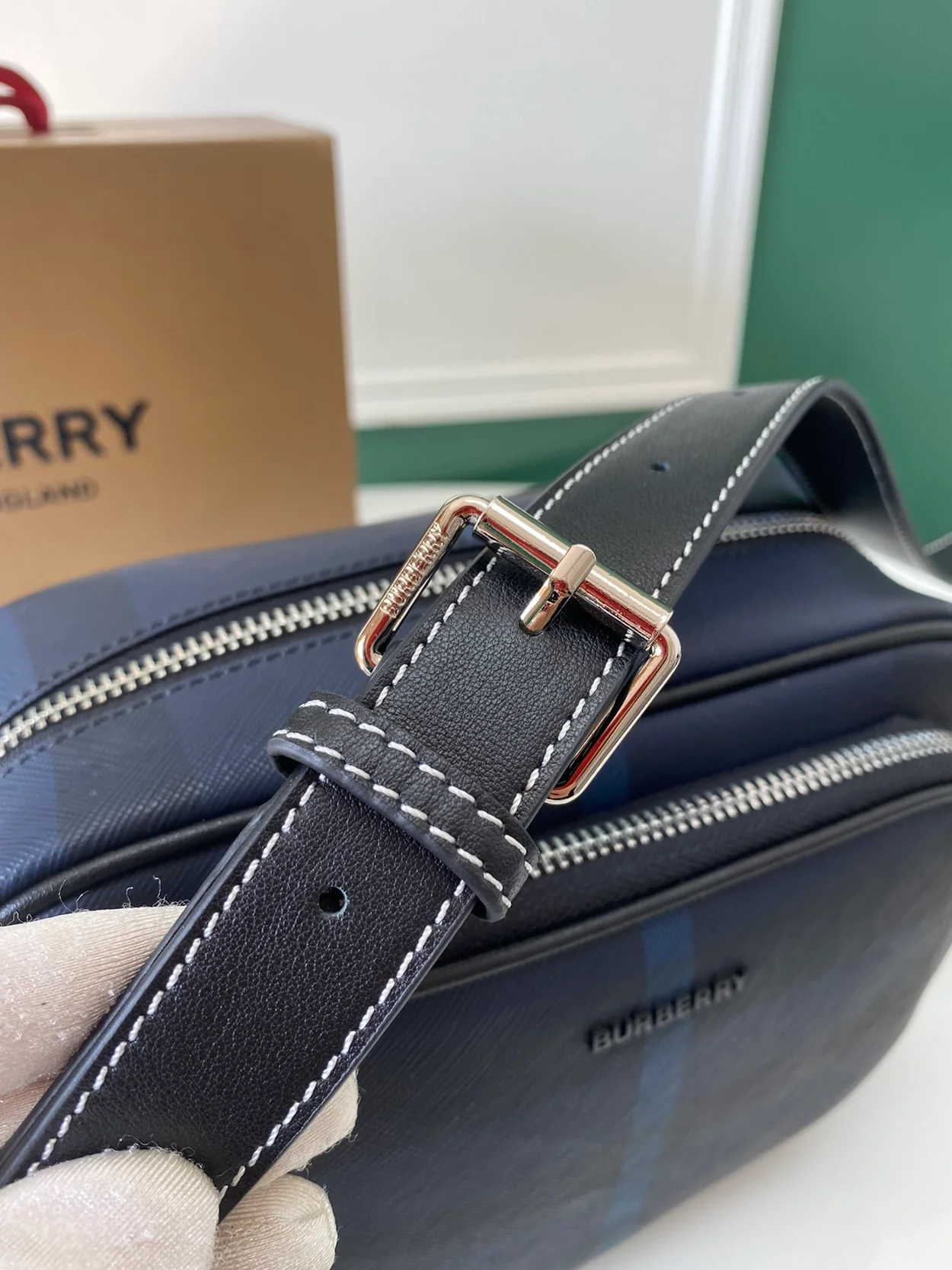 버버리 패디 체크 가방