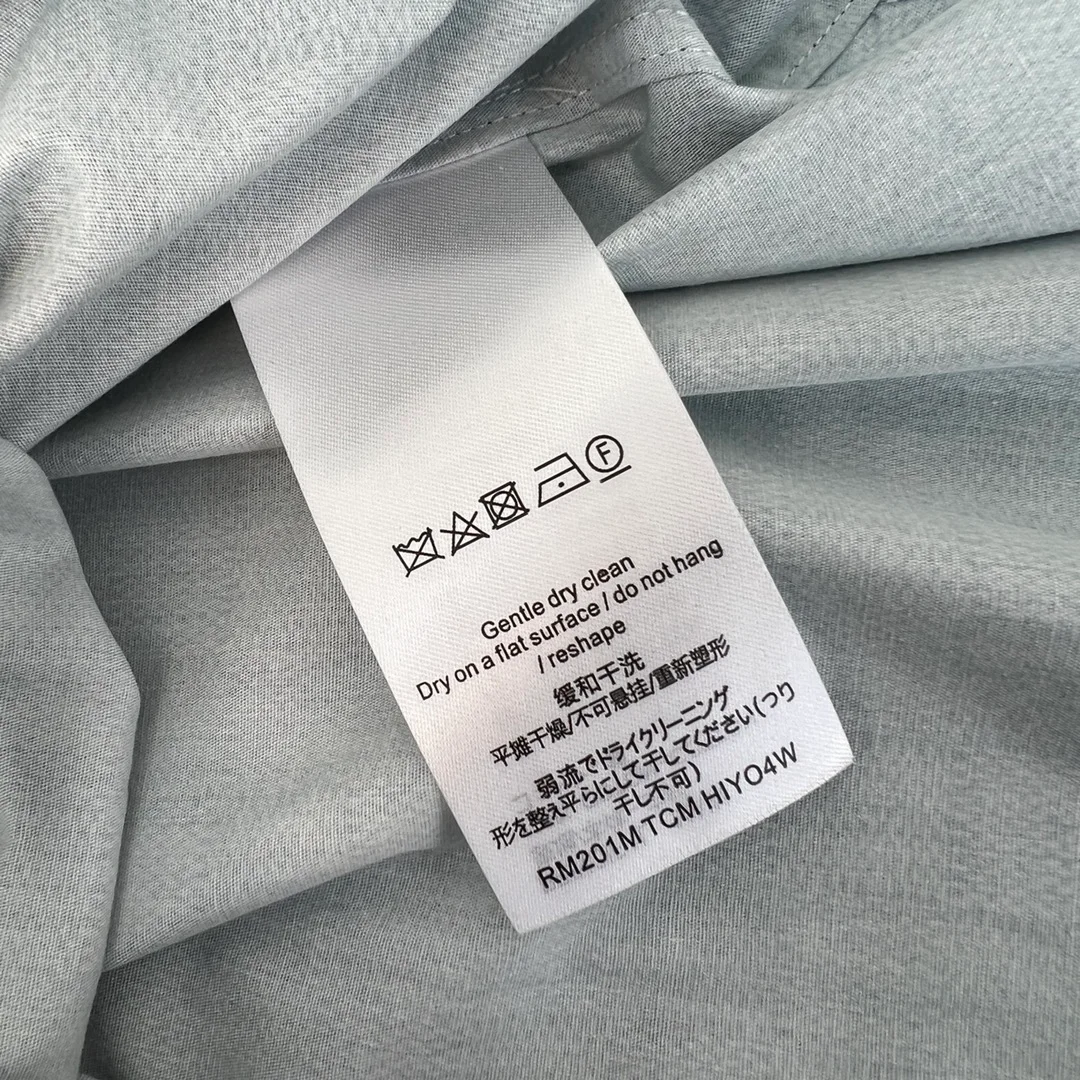 루이비통 다미에 스트라이프 롱 슬리브 셔츠 1AA4W4