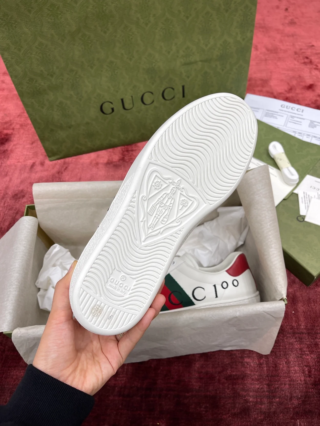 구찌 100 에이스 스니커즈