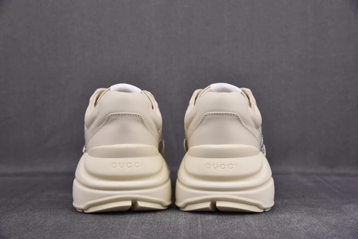 구찌 라이톤 디즈니 도날드덕 스니커즈