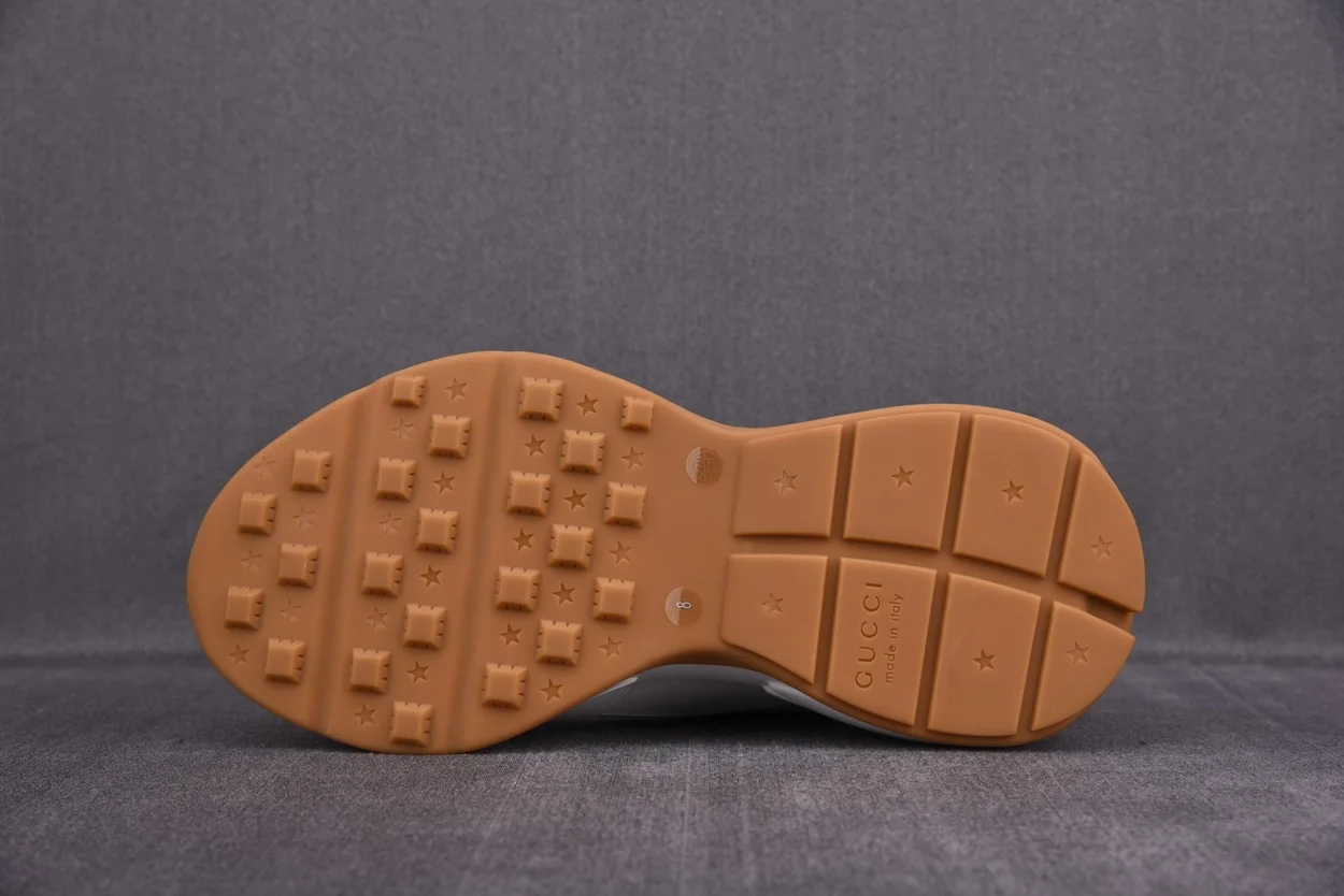 구찌 라이톤 월드 와이드 스니커즈