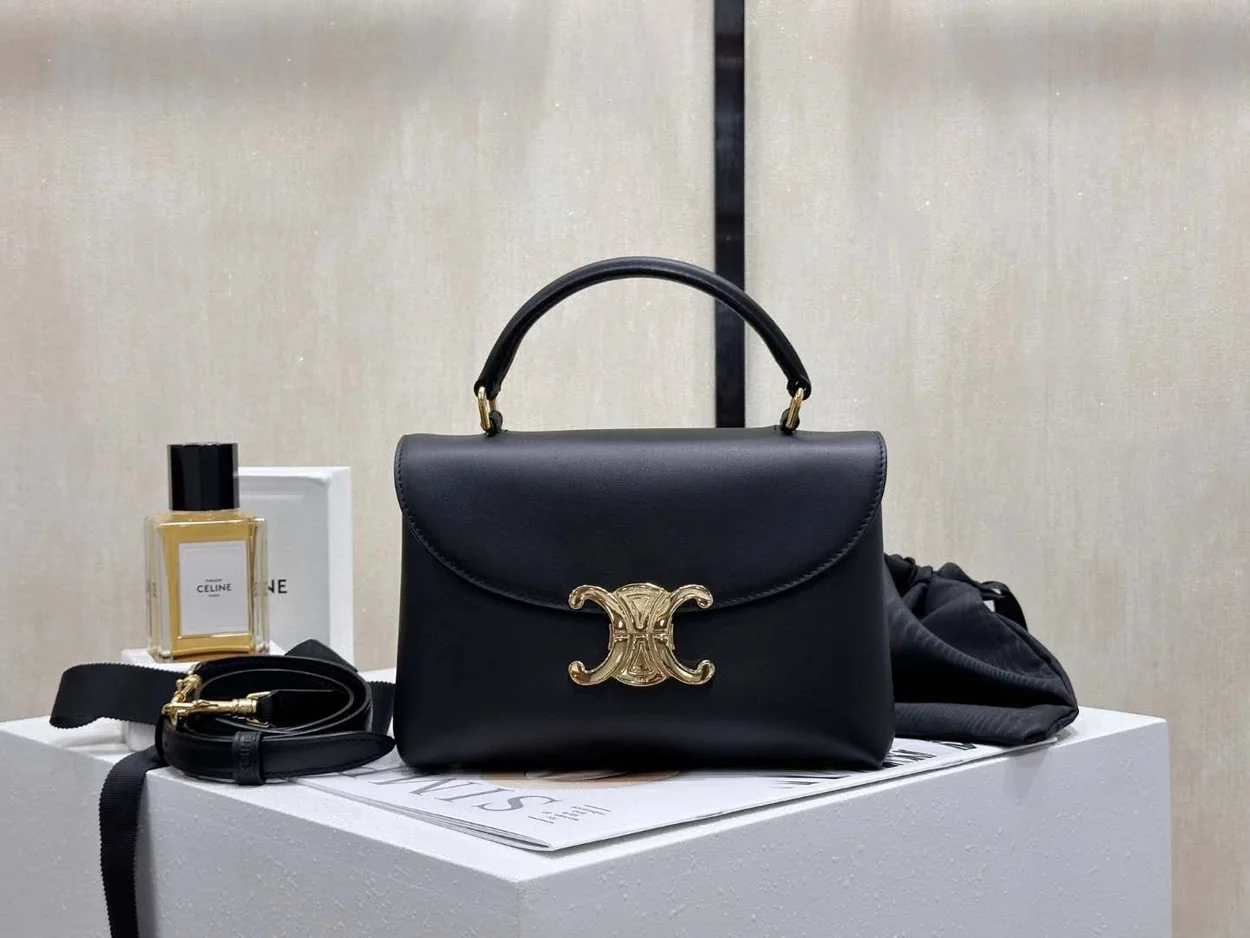 셀린느 크로스백 숄더백 118113