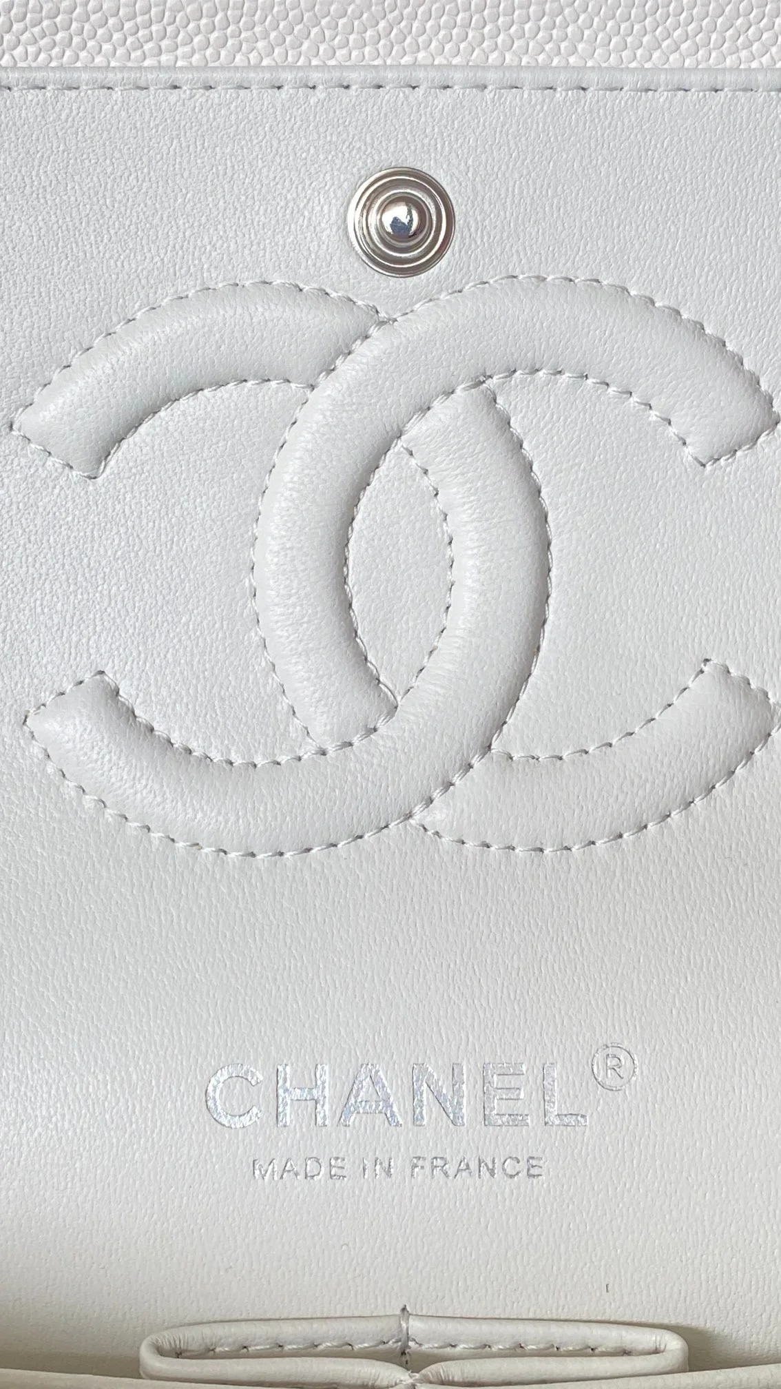 샤넬 클래식 미디움 캐비어 화이트 실버