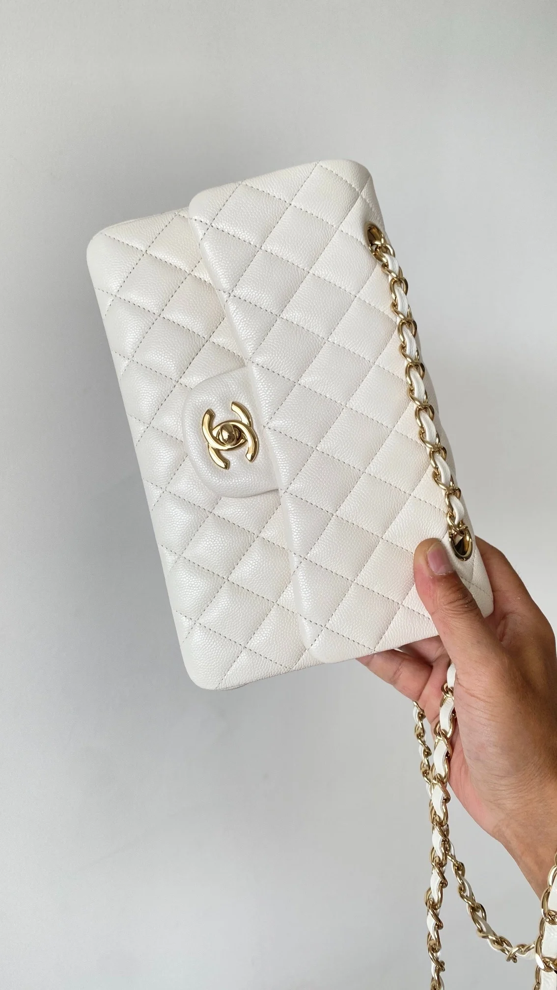 샤넬 클래식 스몰 캐비어 화이트 골드