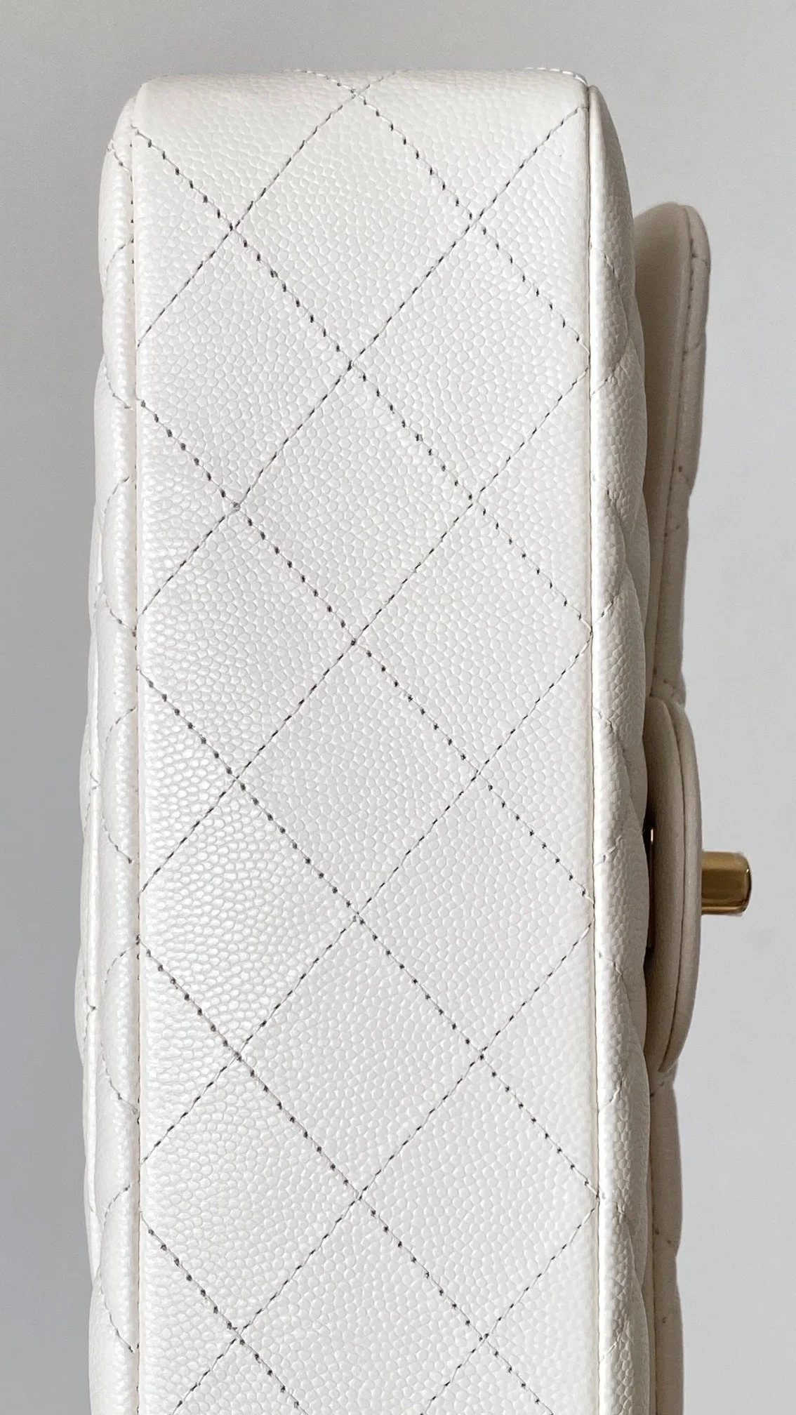 샤넬 클래식 스몰 캐비어 화이트 골드