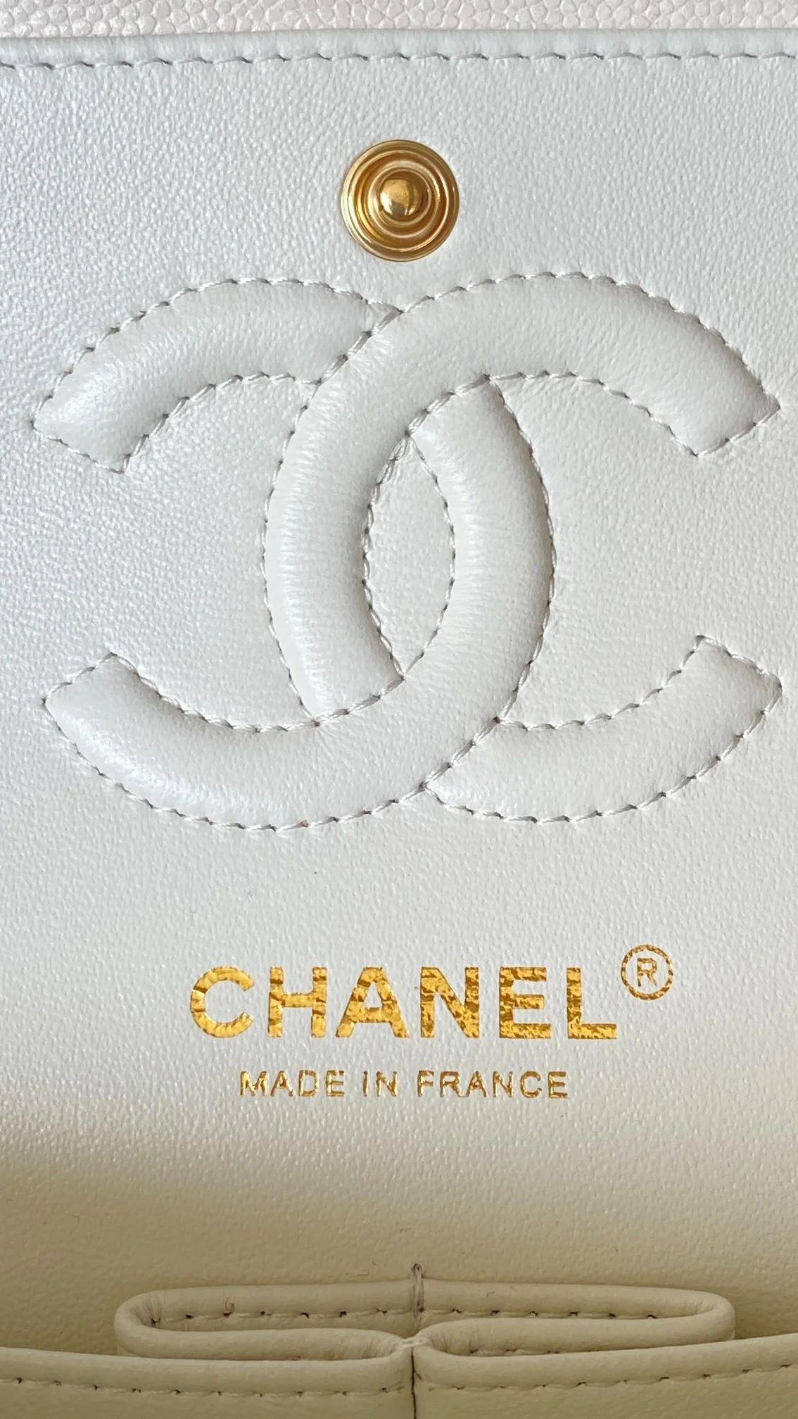 샤넬 클래식 스몰 캐비어 화이트 골드