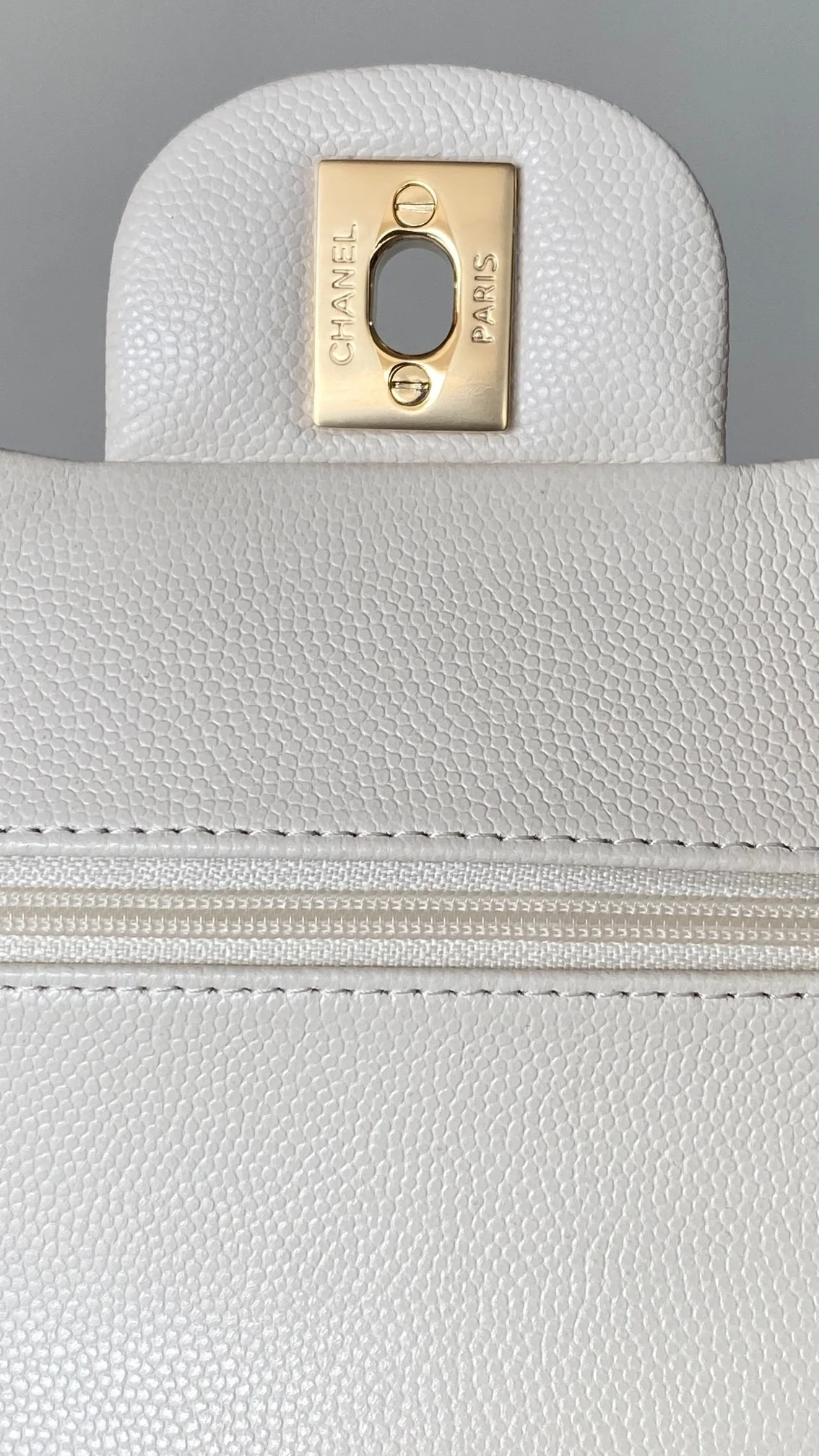 샤넬 클래식 스몰 캐비어 화이트 골드
