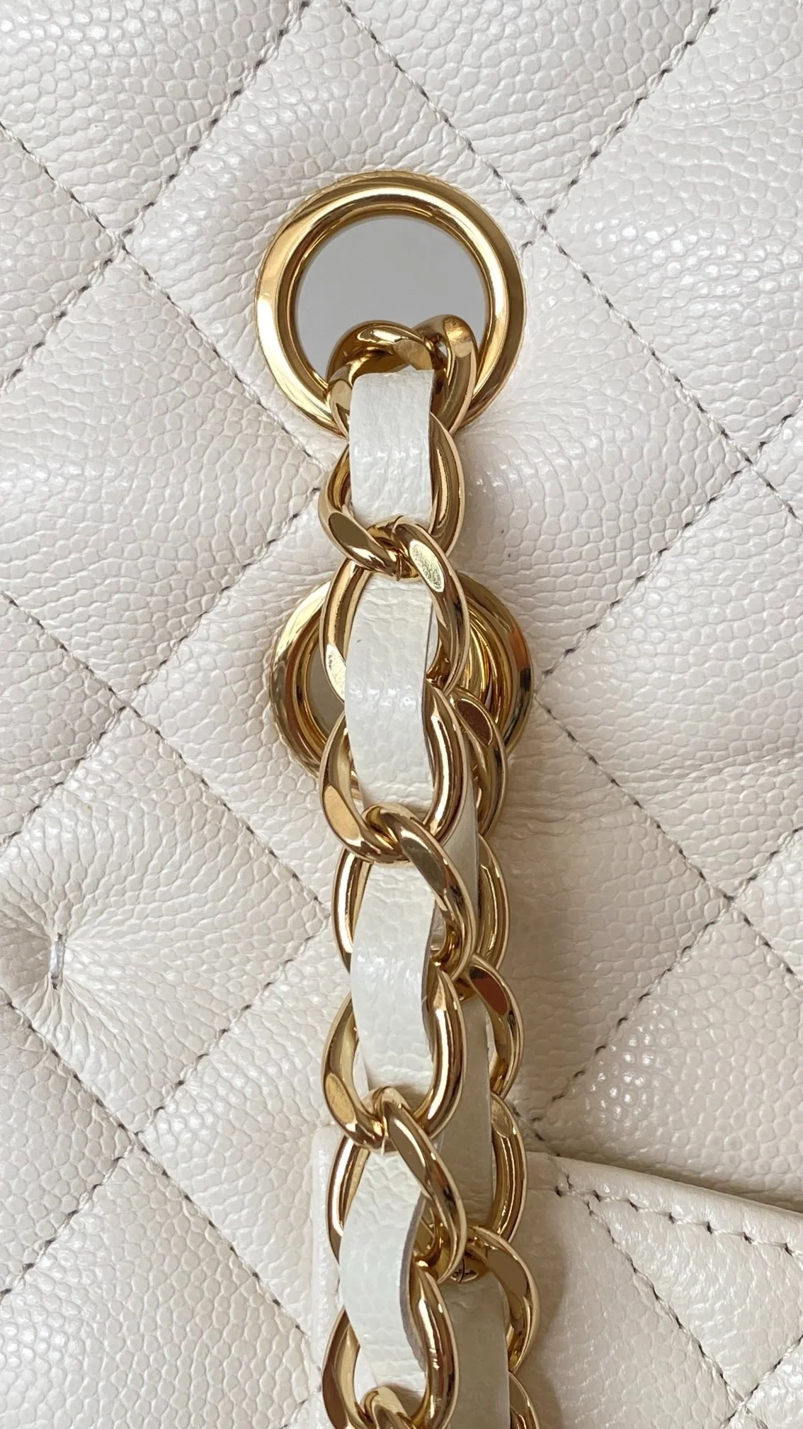 샤넬 클래식 스몰 캐비어 화이트 골드