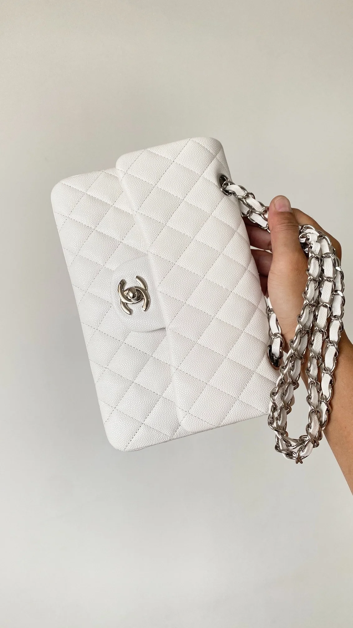 샤넬 클래식 스몰 캐비어 화이트 실버