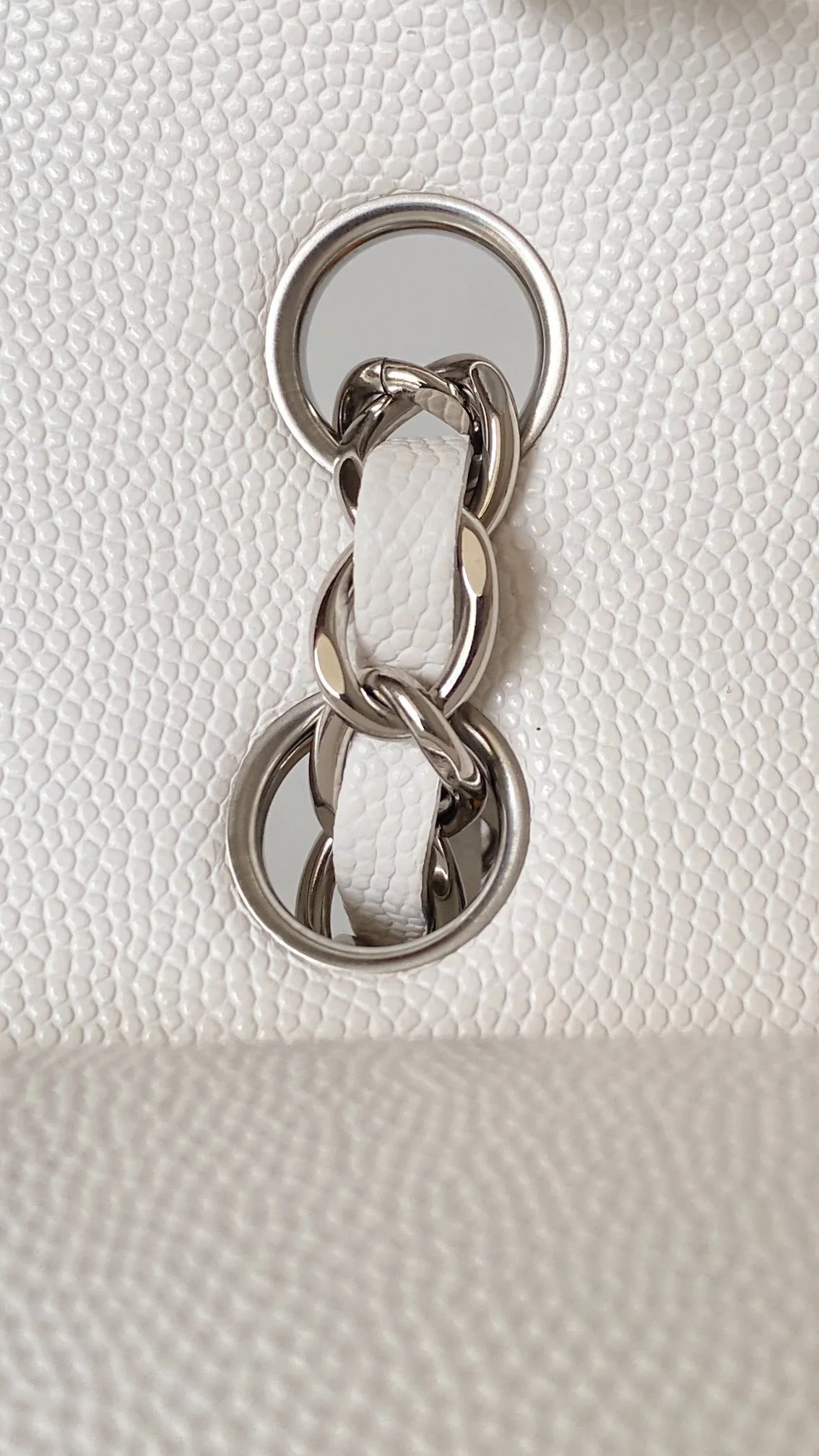 샤넬 클래식 스몰 캐비어 화이트 실버