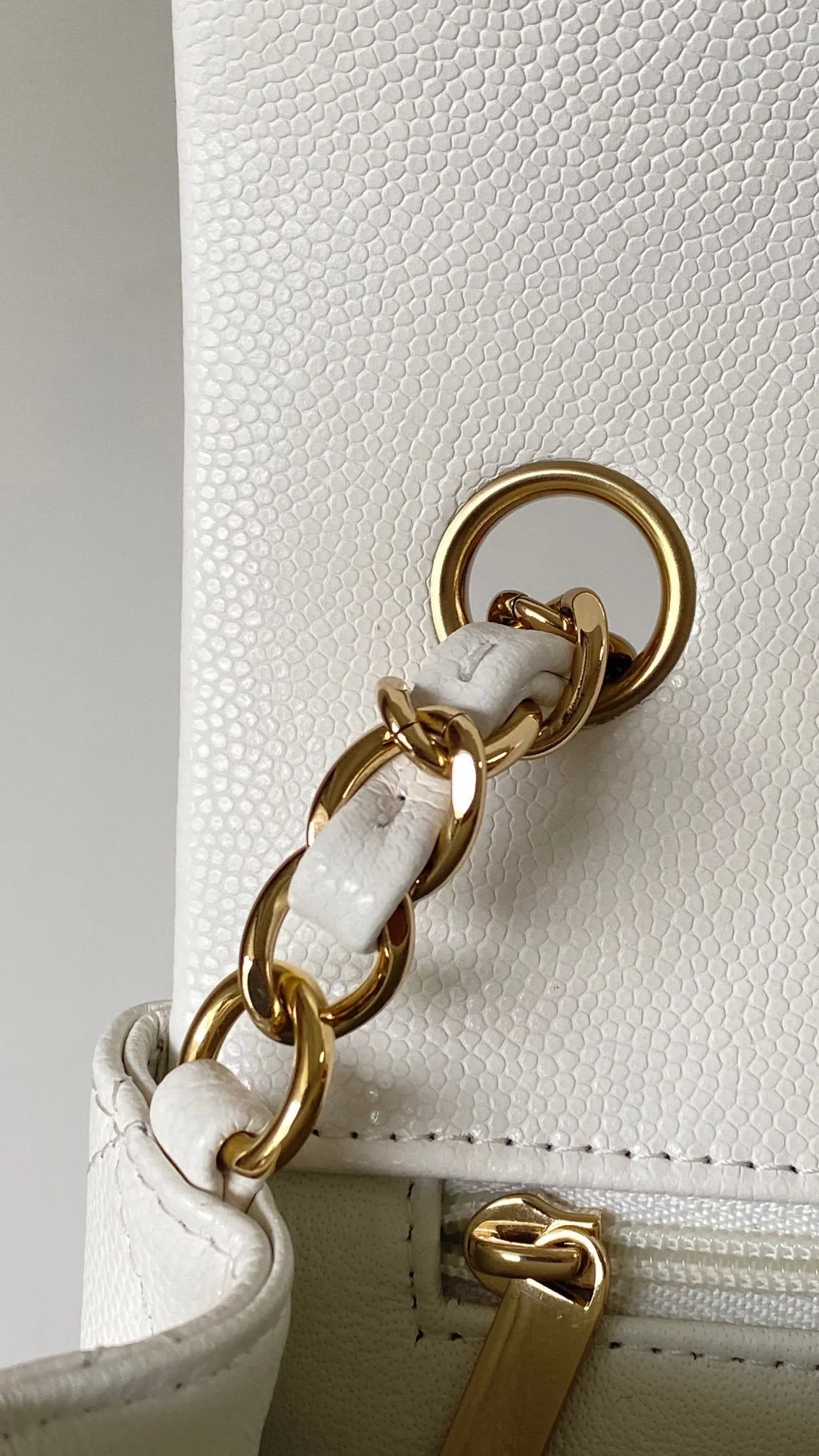 샤넬 클래식 미니 캐비어 화이트 골드