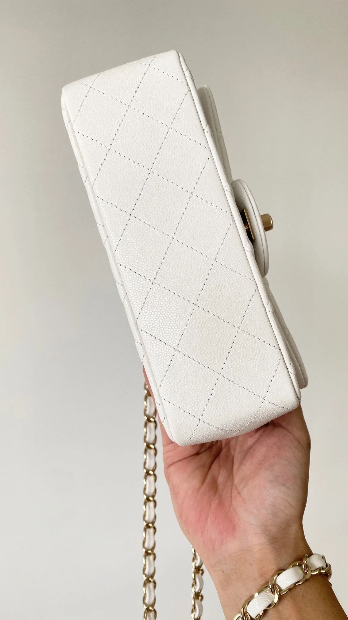 샤넬 클래식 미니 캐비어 화이트 골드