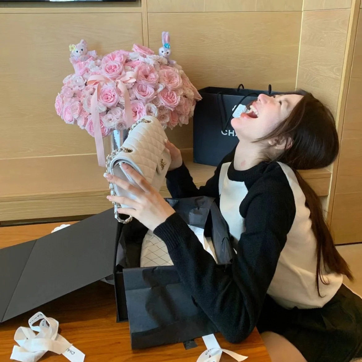 샤넬 클래식 미니 캐비어 화이트 골드