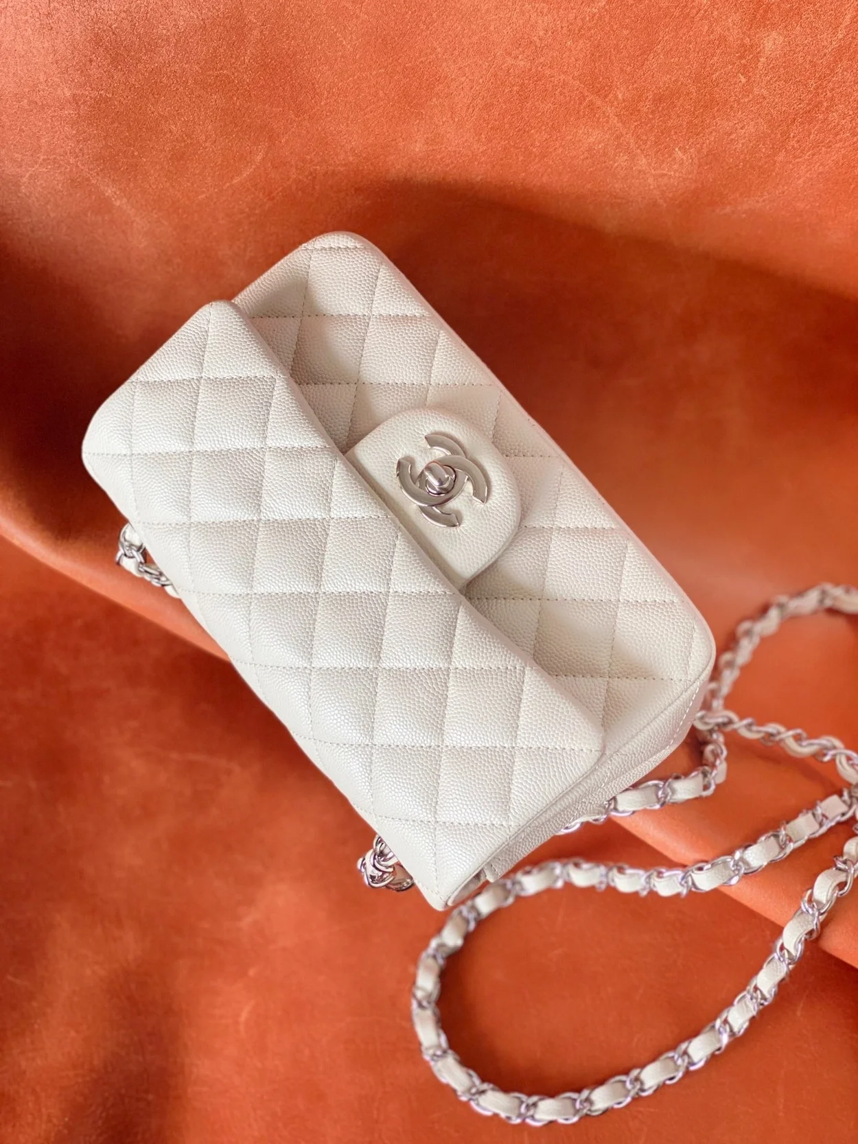 샤넬 클래식 미니 캐비어 화이트 실버