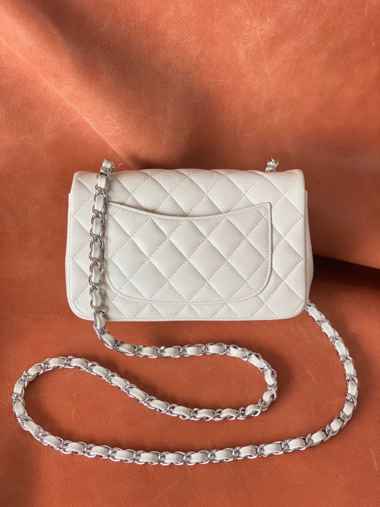 샤넬 클래식 미니 캐비어 화이트 실버