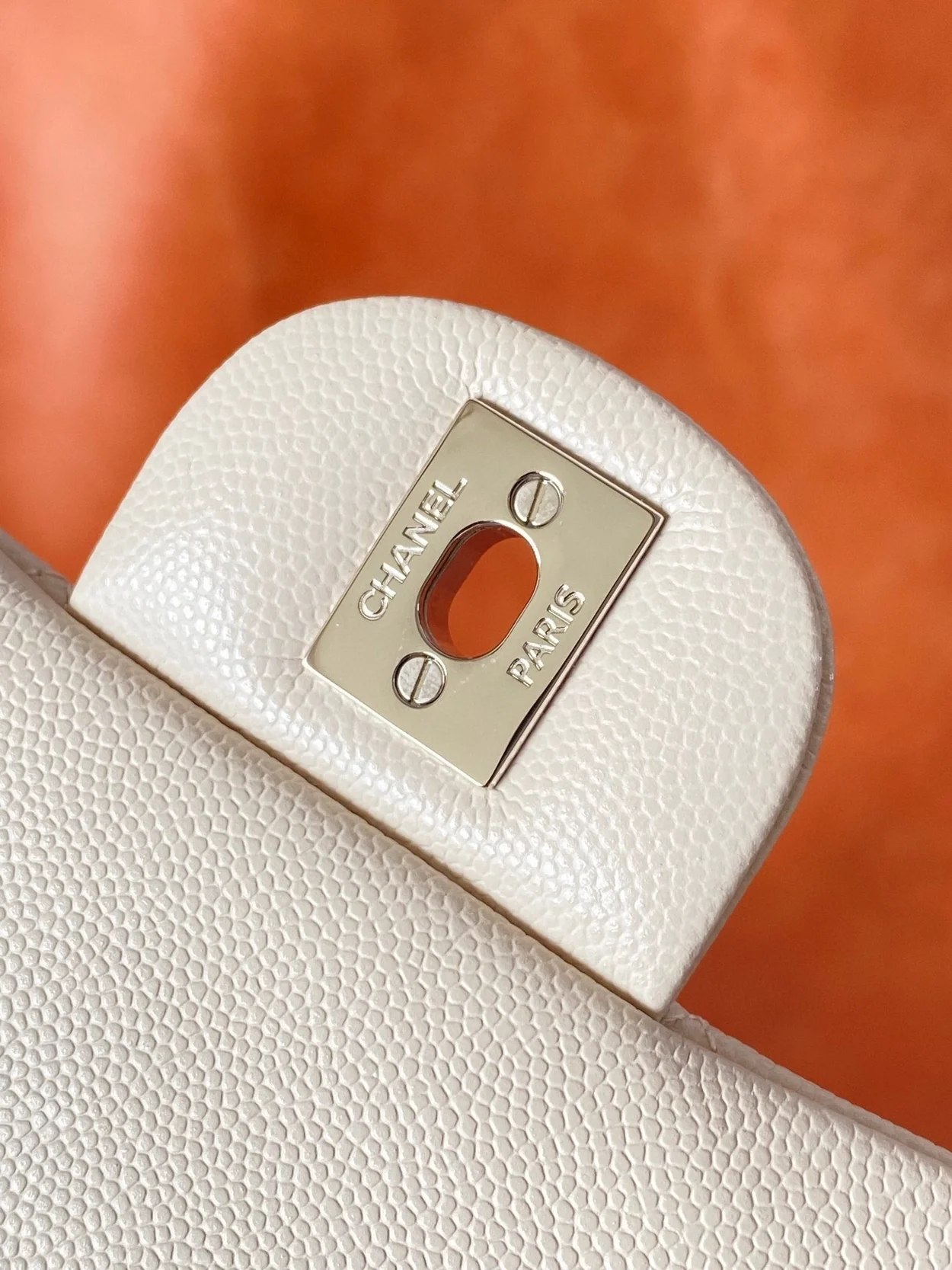 샤넬 클래식 미니 캐비어 화이트 실버