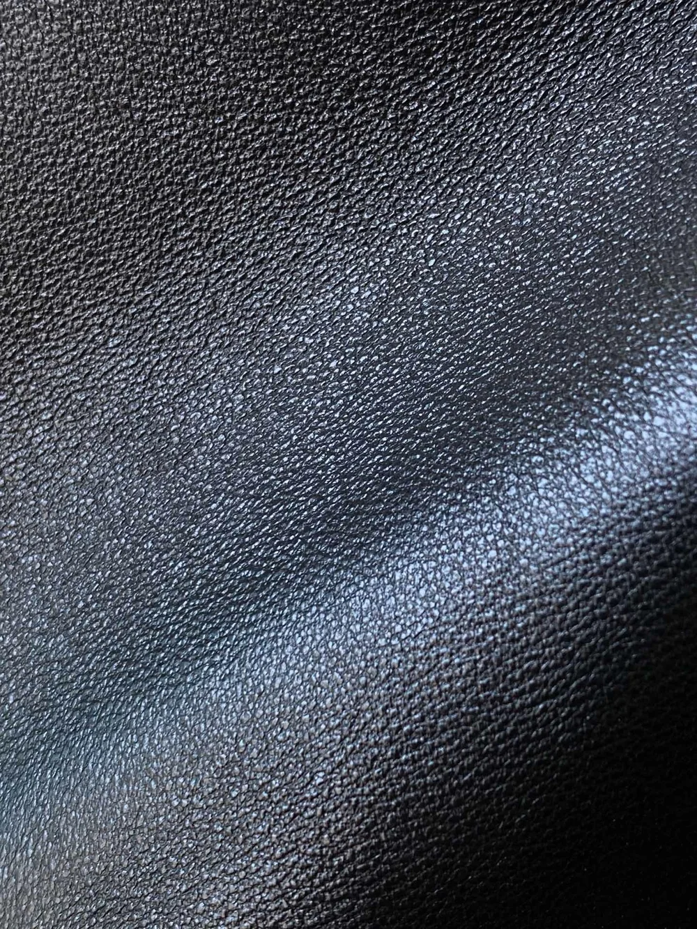 샤넬 19백 미니 램스킨 블랙 골드