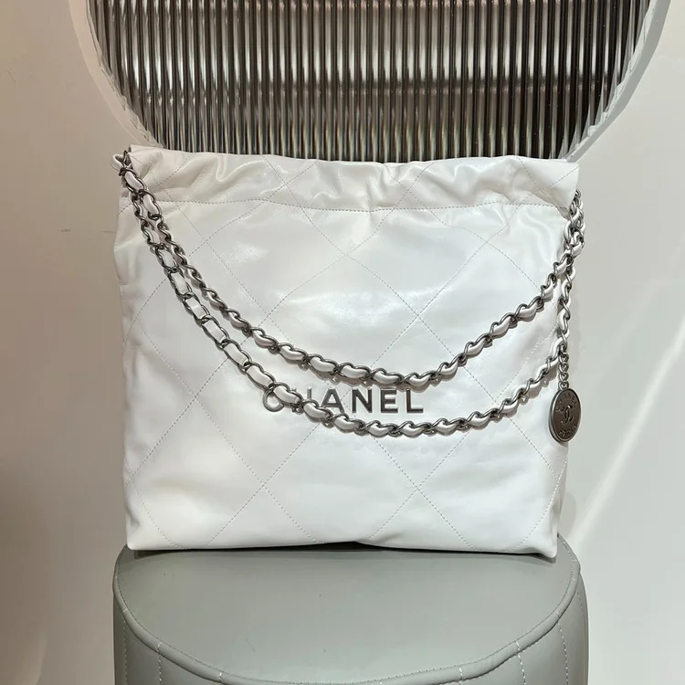 샤넬 22백 스몰 화이트 은장