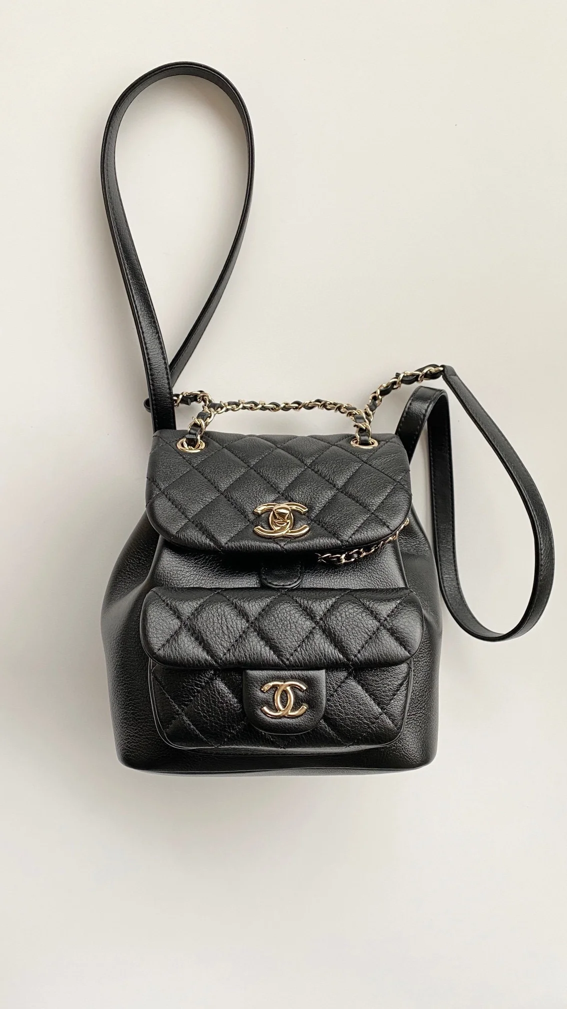 샤넬 원 포켓 듀마 백팩 스몰 카프스킨 블랙