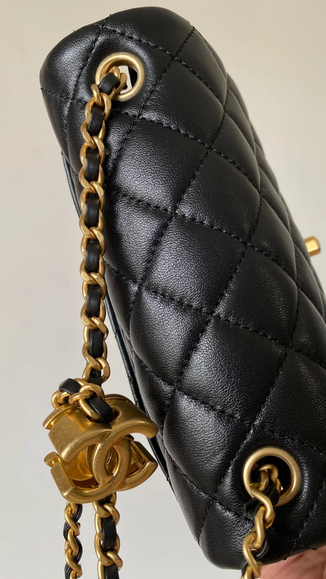 샤넬 25B 미니 플랩백