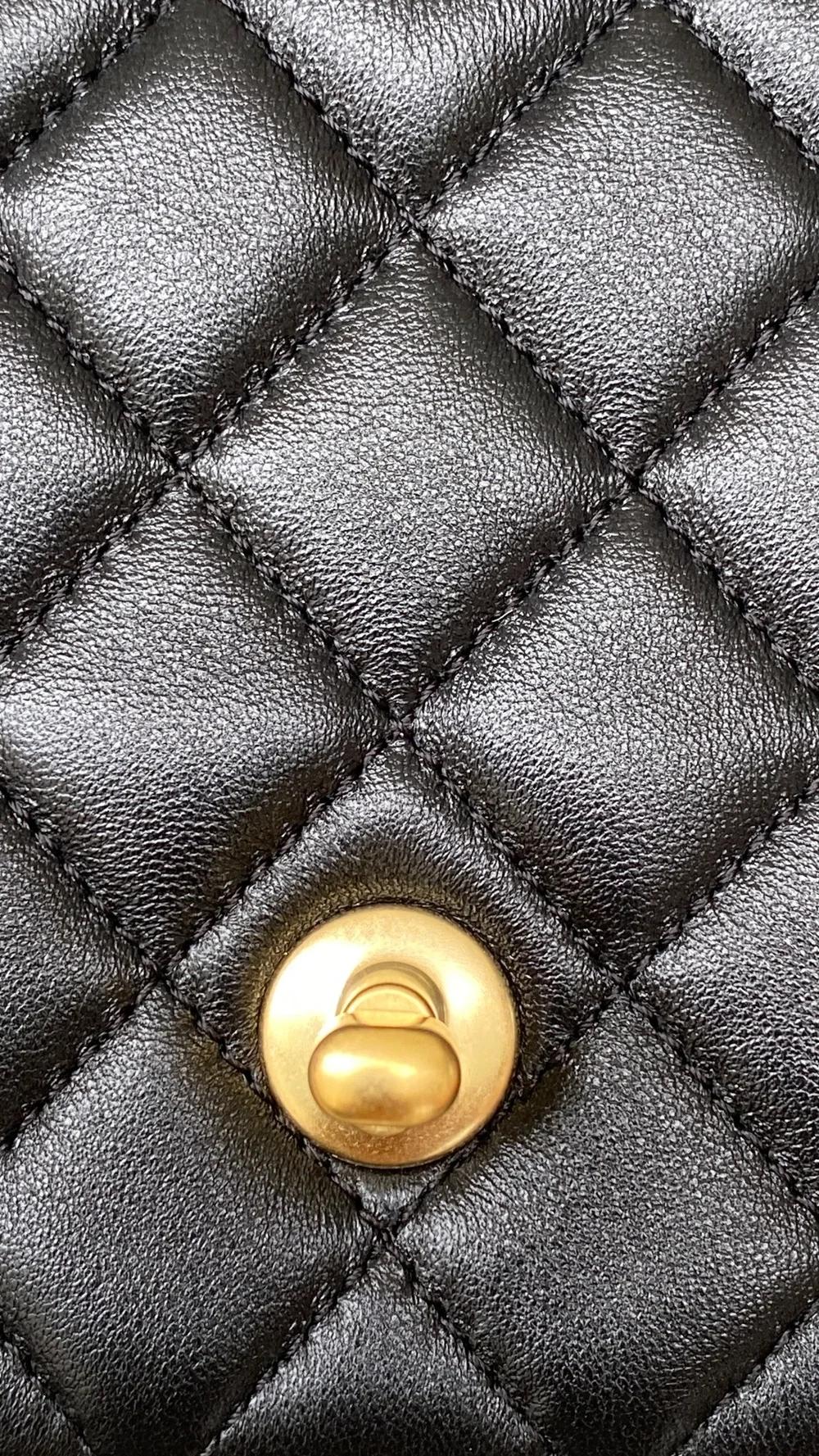 샤넬 25B 미니 플랩백