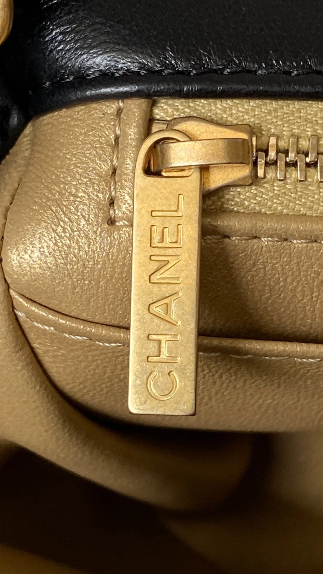 샤넬 25B 미니 플랩백