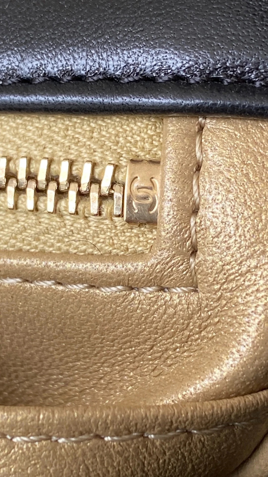 샤넬 25B 미니 플랩백