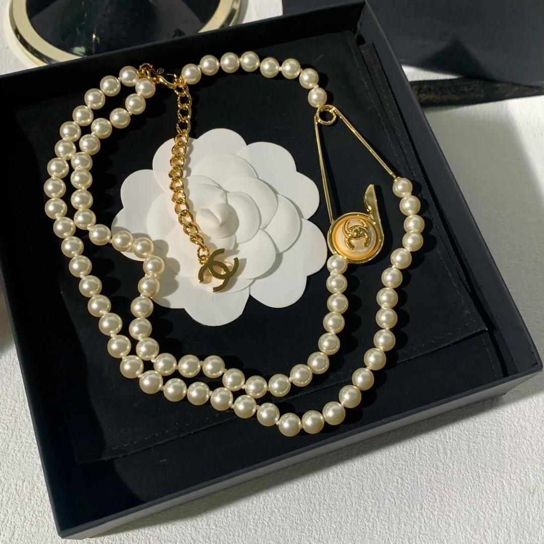 샤넬 롱 펜던트 목걸이