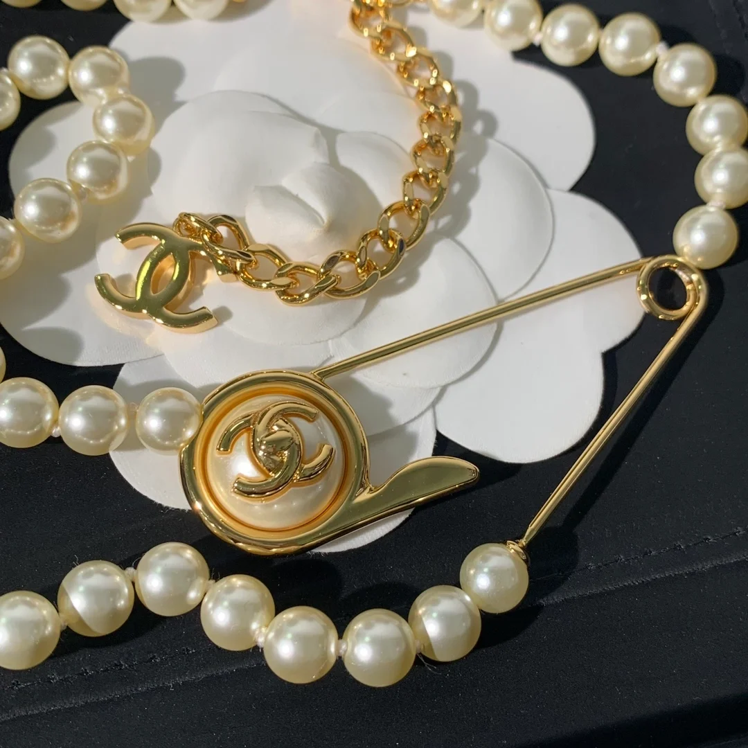 샤넬 롱 펜던트 목걸이