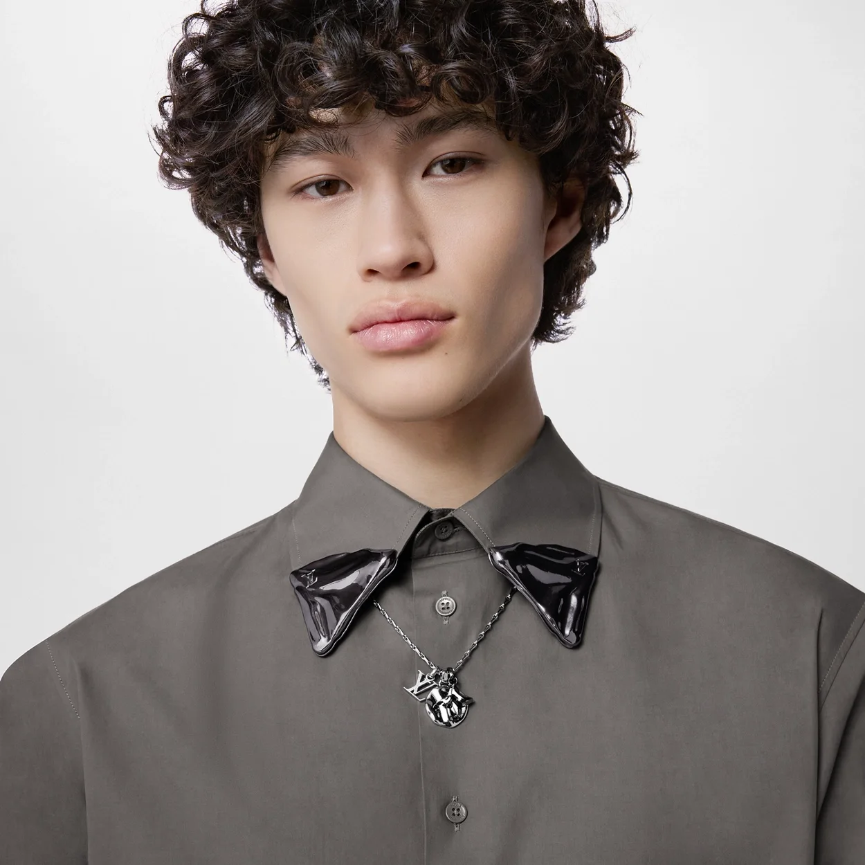 루이비통 LV 리퀴드 펜던트 목걸이 M01410