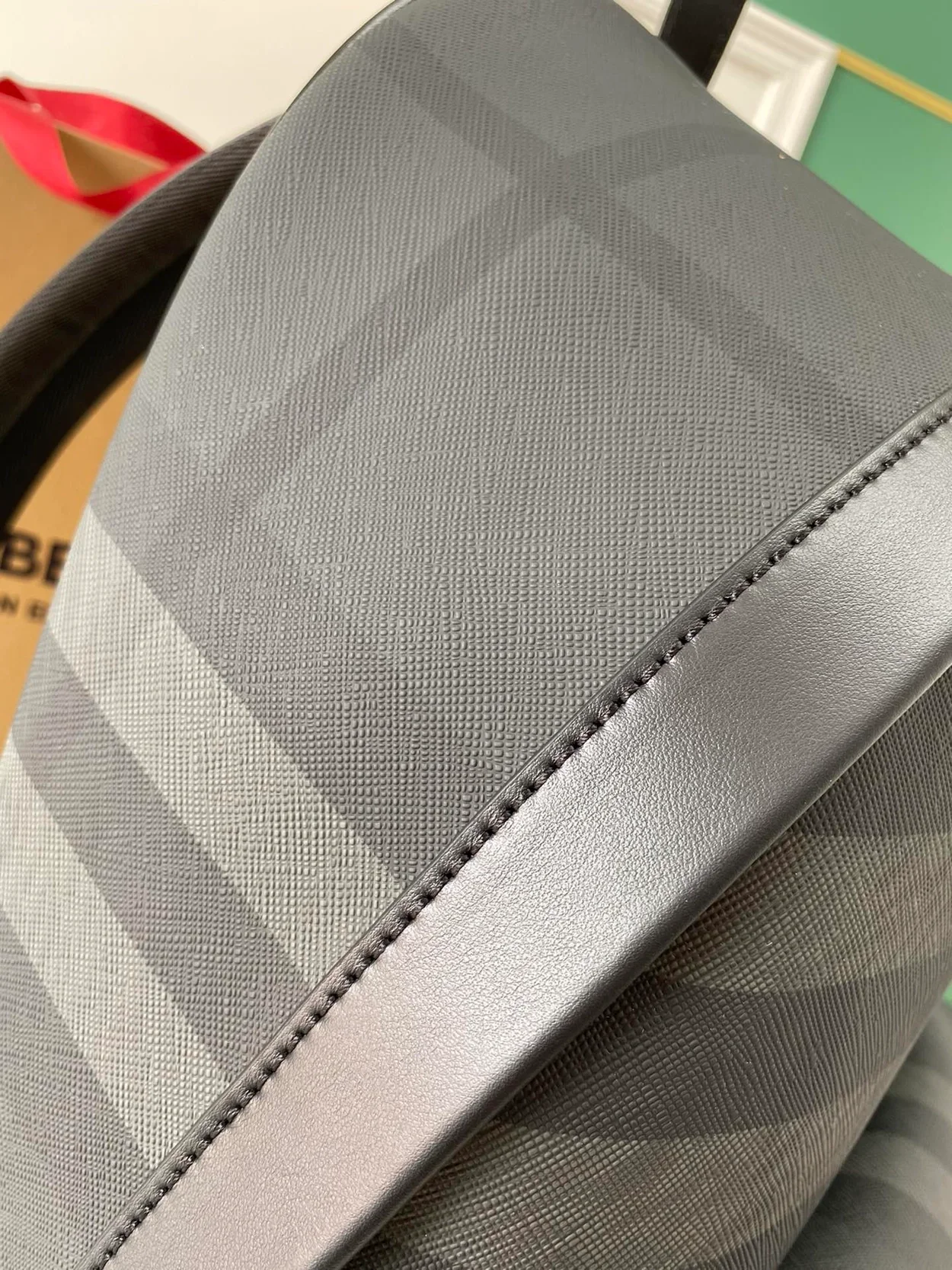 버버리 JETT 체크 로고 모티프 백팩