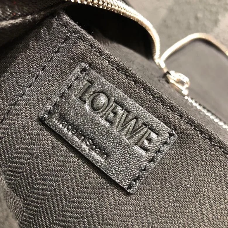 로에베 소프트 카프스킨 고야 백팩 블랙