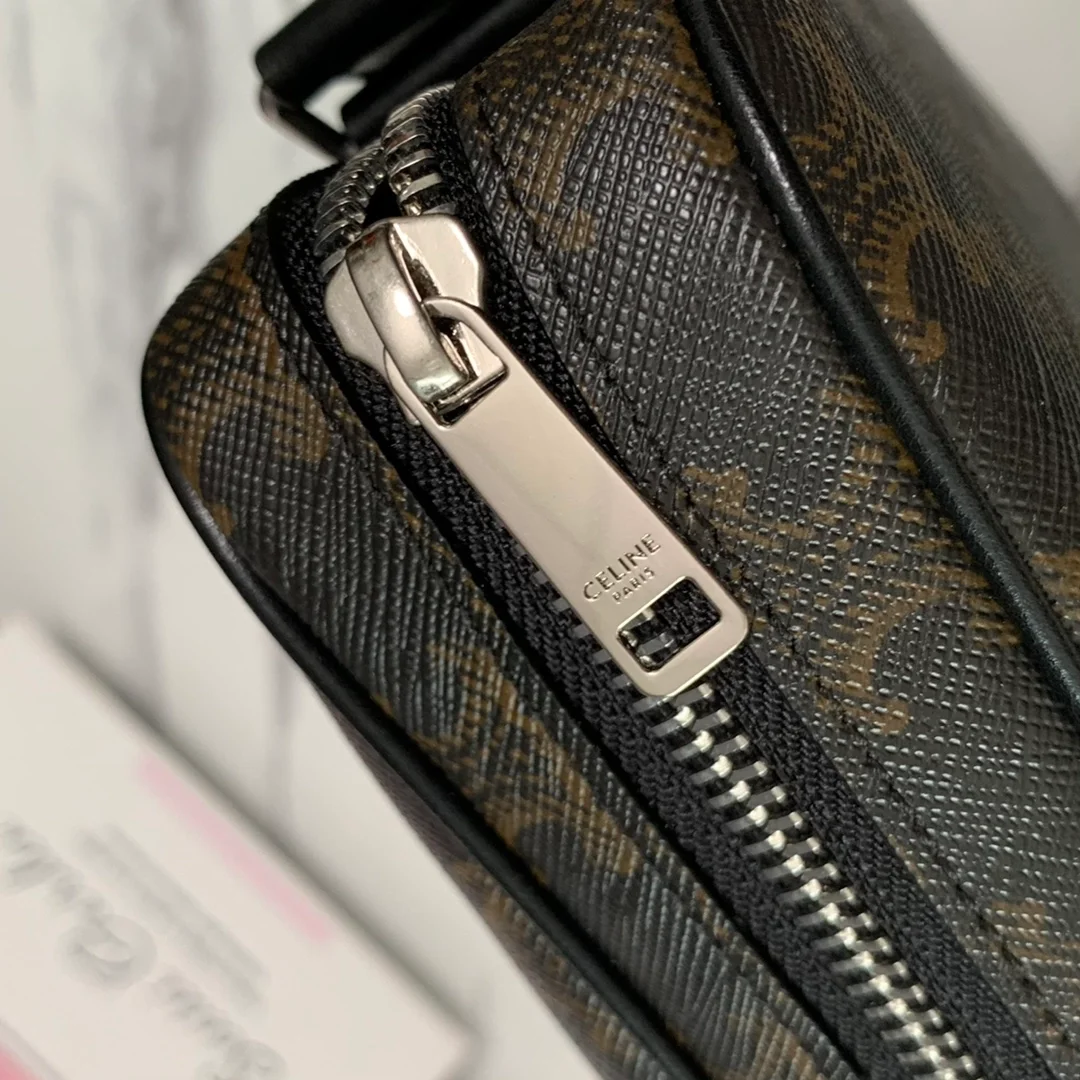 셀린느 미디엄 메신저백 블랙